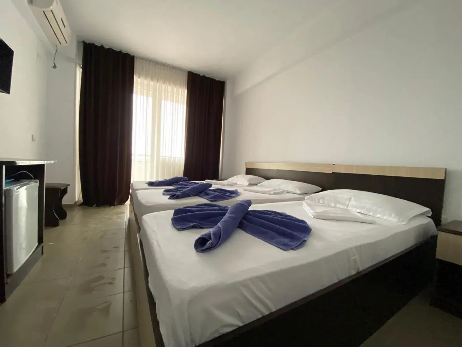 Triple Room with Private Bathroom in Tiberius Residence Triple Room with Private Bathroom in Tiberius Residence