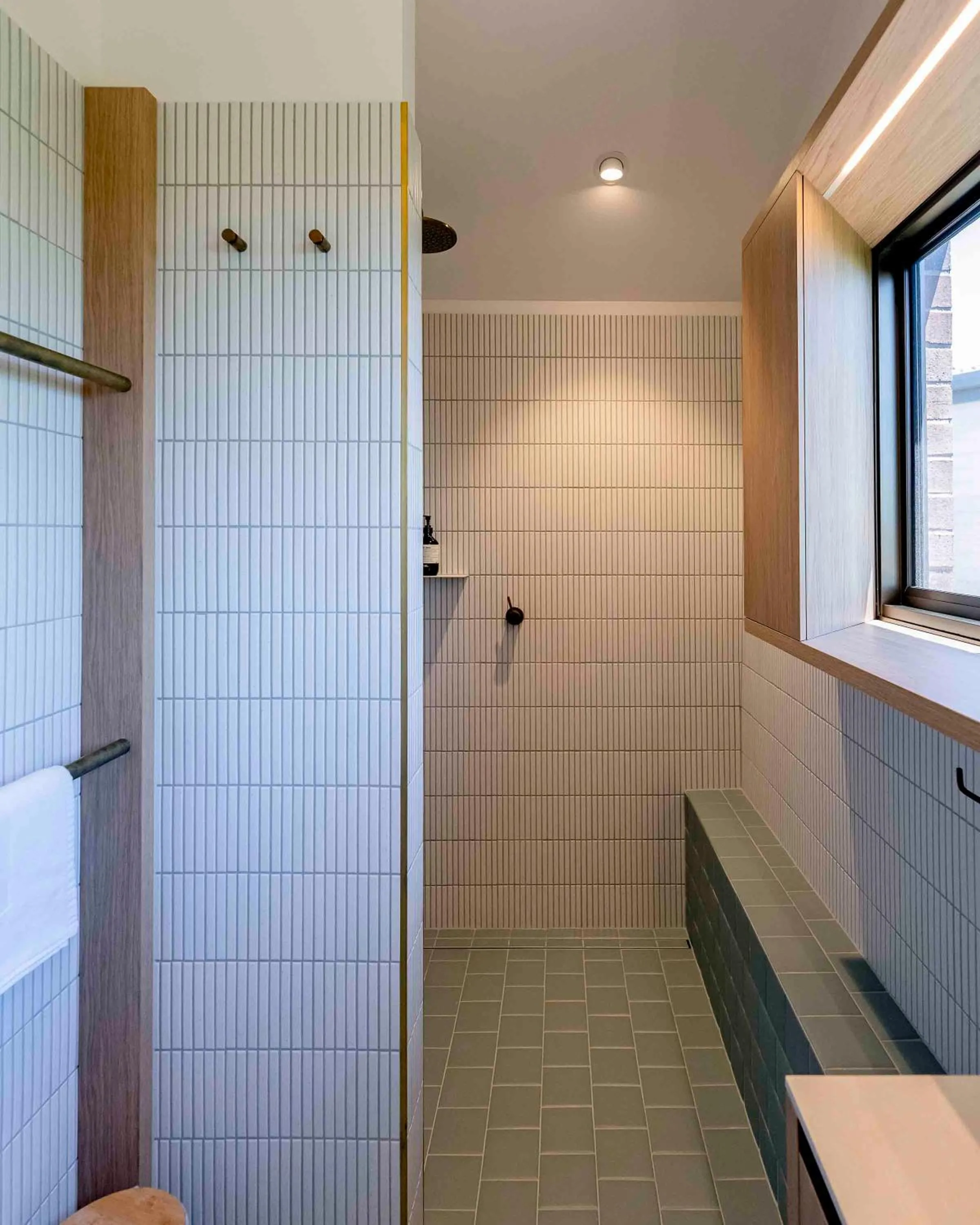 Glen Eden Beach Resort