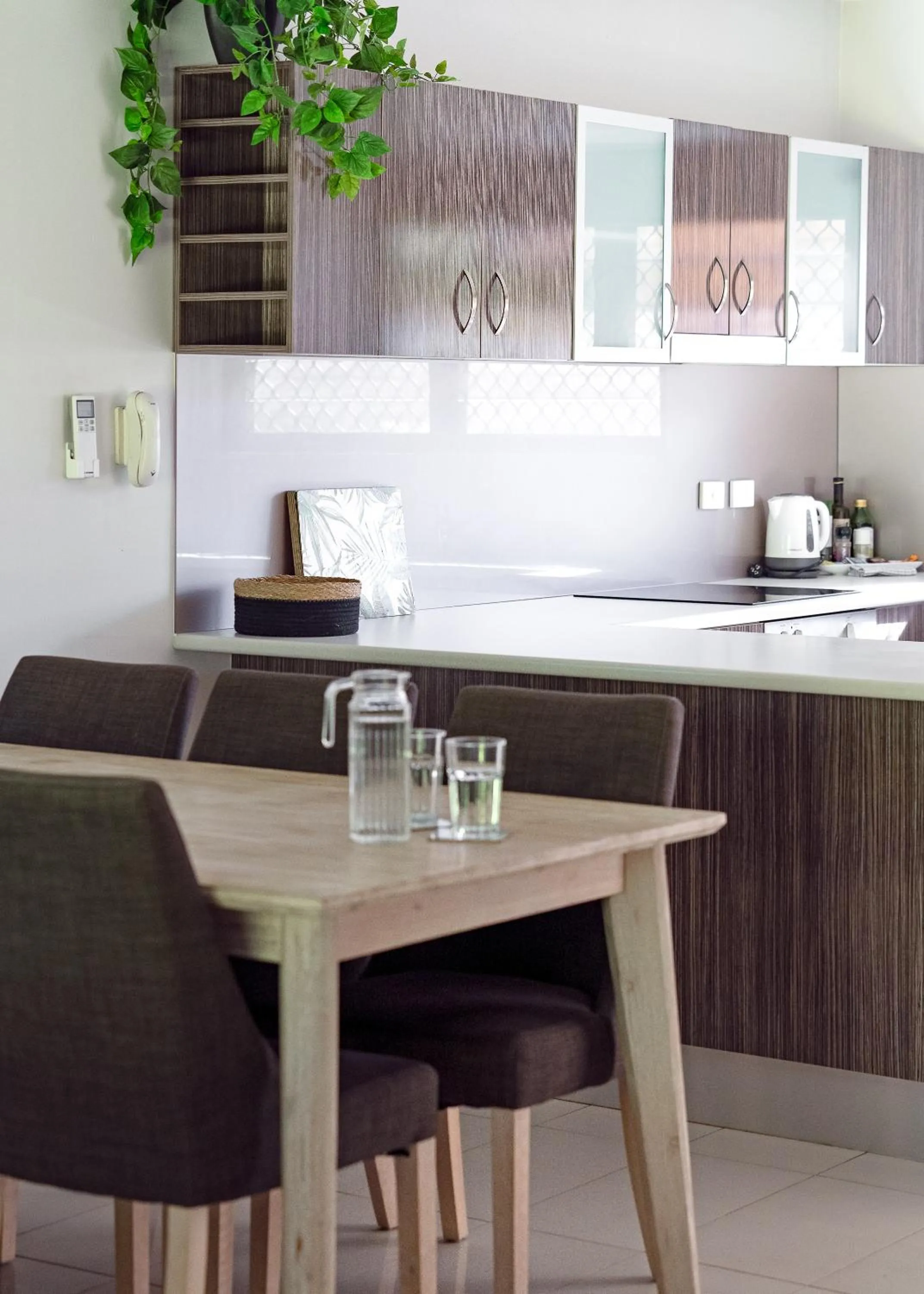 Glen Eden Beach Resort