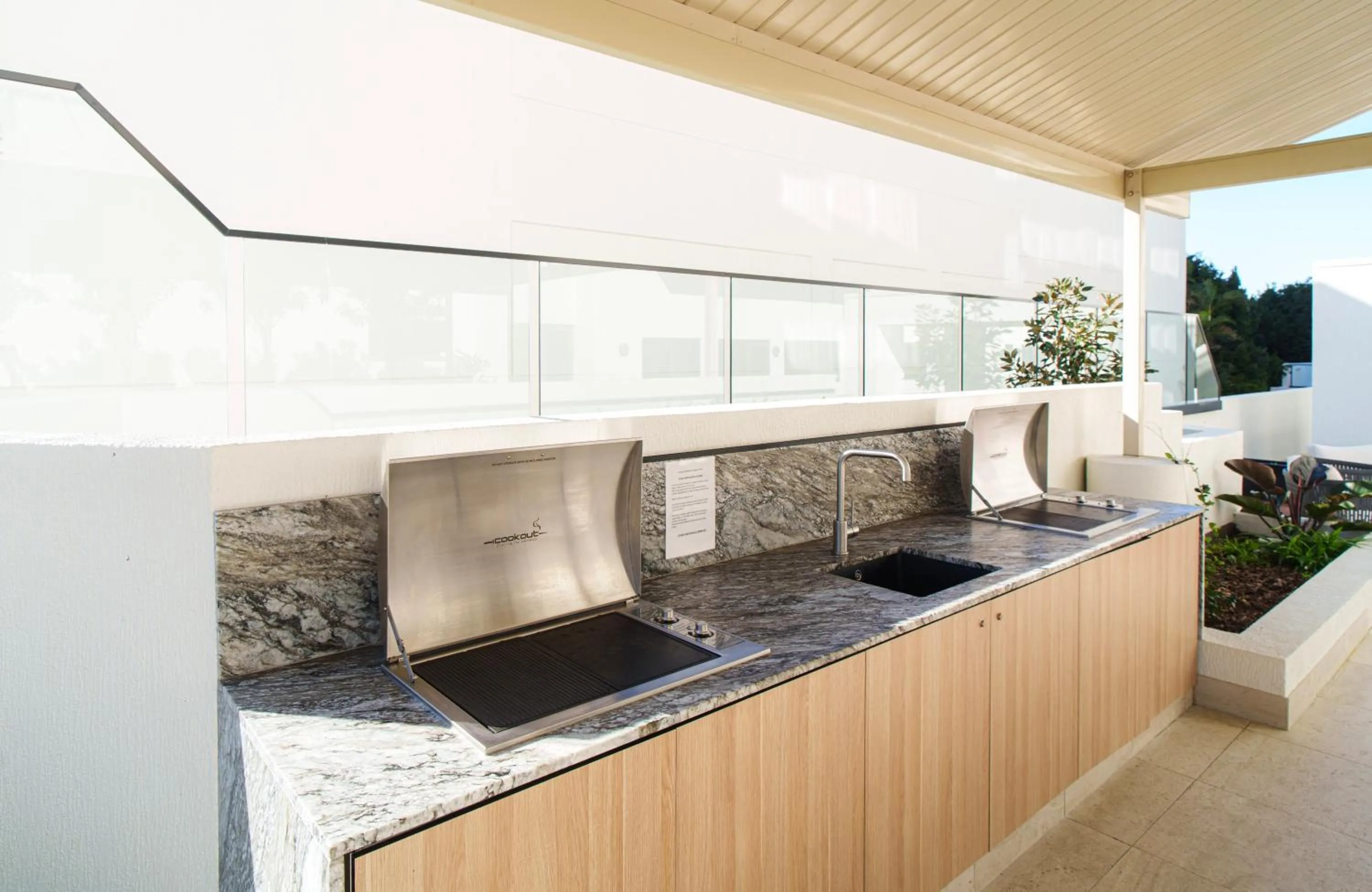 BBQ facilities in Dockside Brisbane