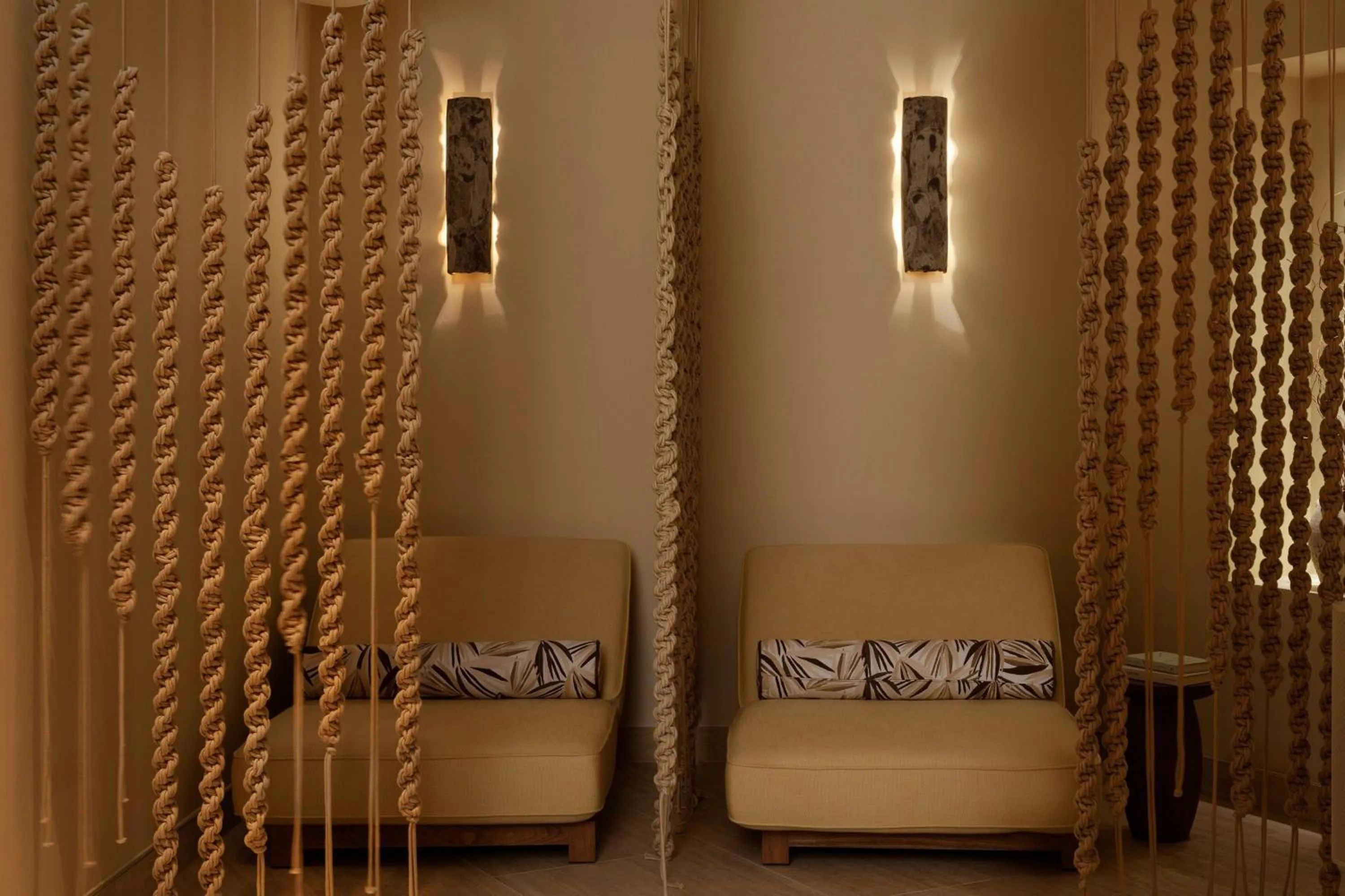 Spa and wellness centre/facilities in Montcalm Mayfair, Autograph Collection