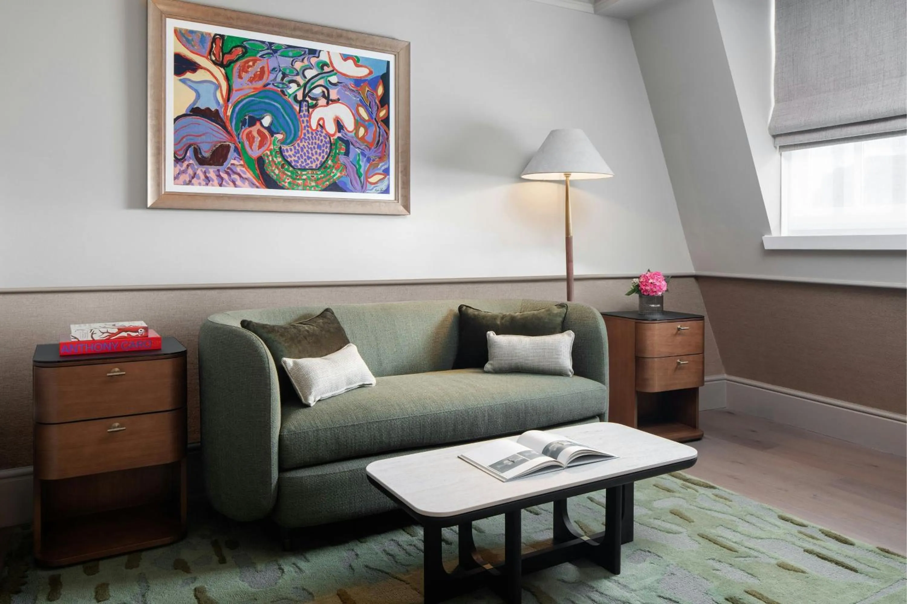 Living room in Montcalm Mayfair, Autograph Collection