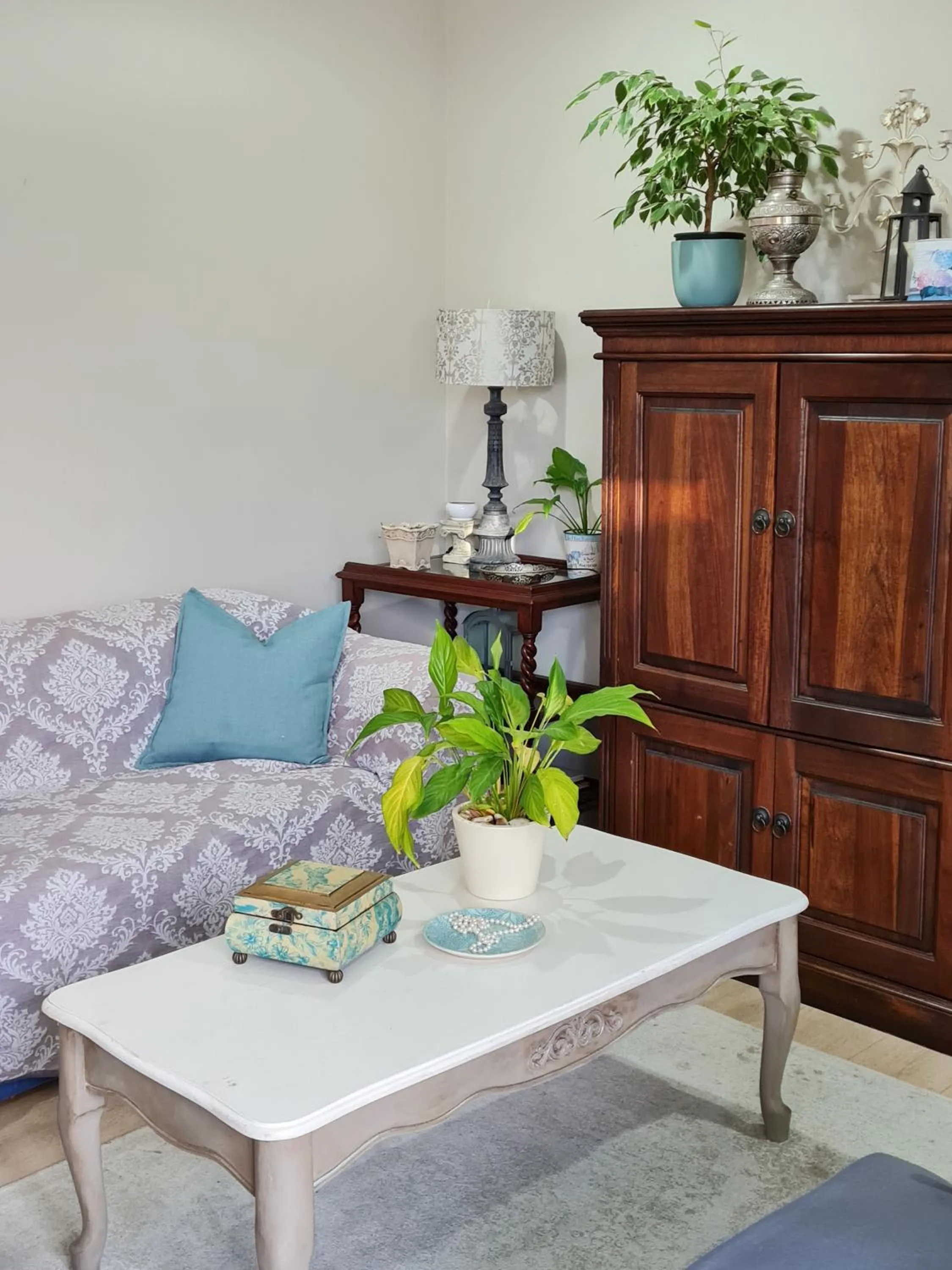 Living room in Cherry Berry Lodge