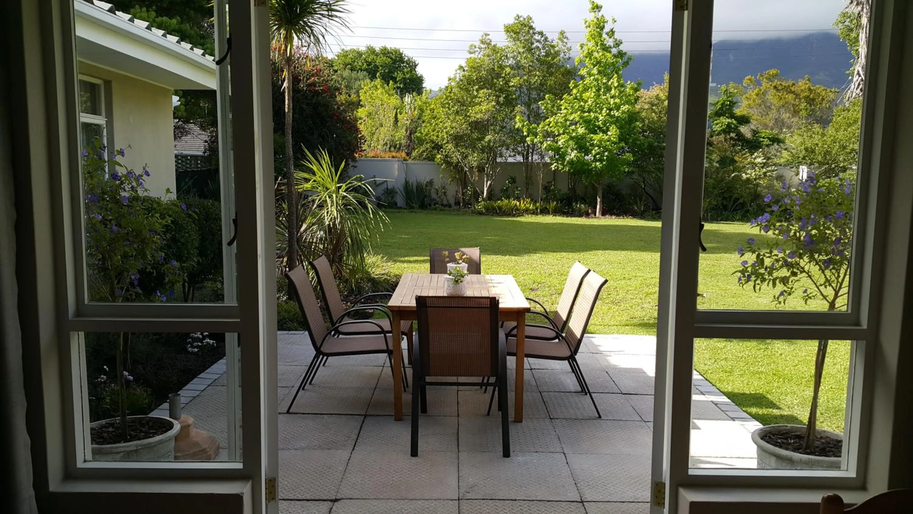 Garden in Cherry Berry Lodge