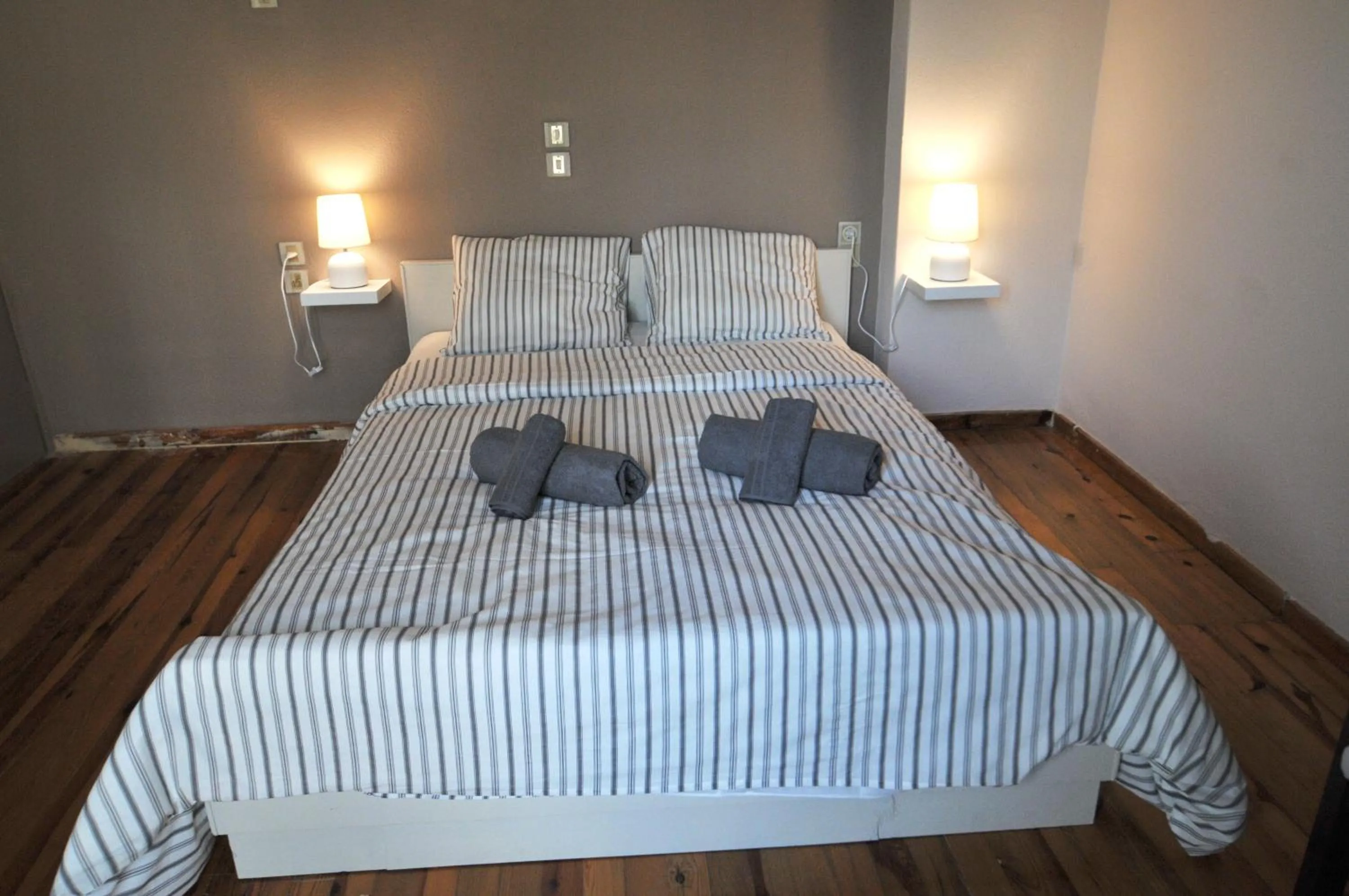 Bed in Mellia