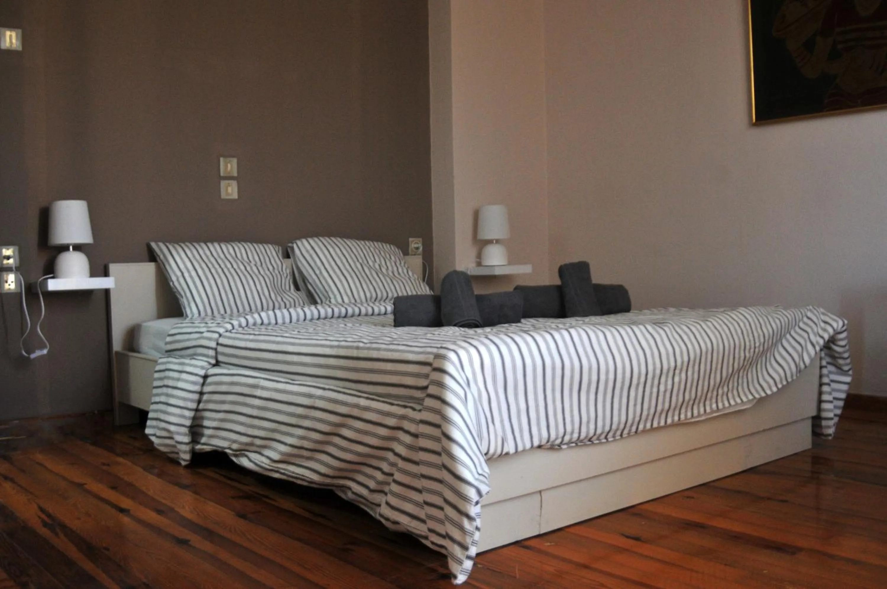 Bedroom, Bed in Mellia