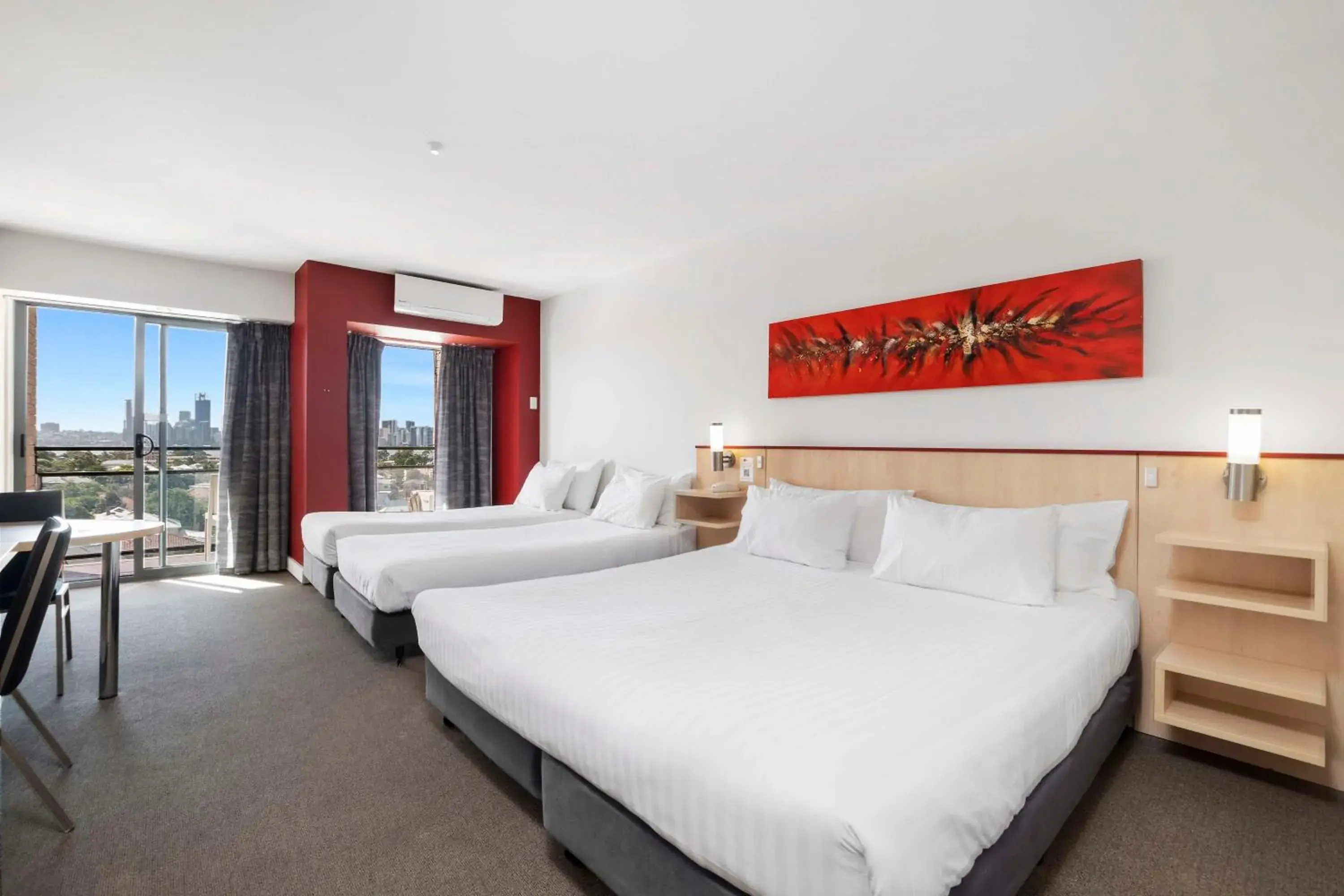 View (from property/room), Bed in Metro Hotel Perth View (from property/room), Bed in Metro Hotel Perth