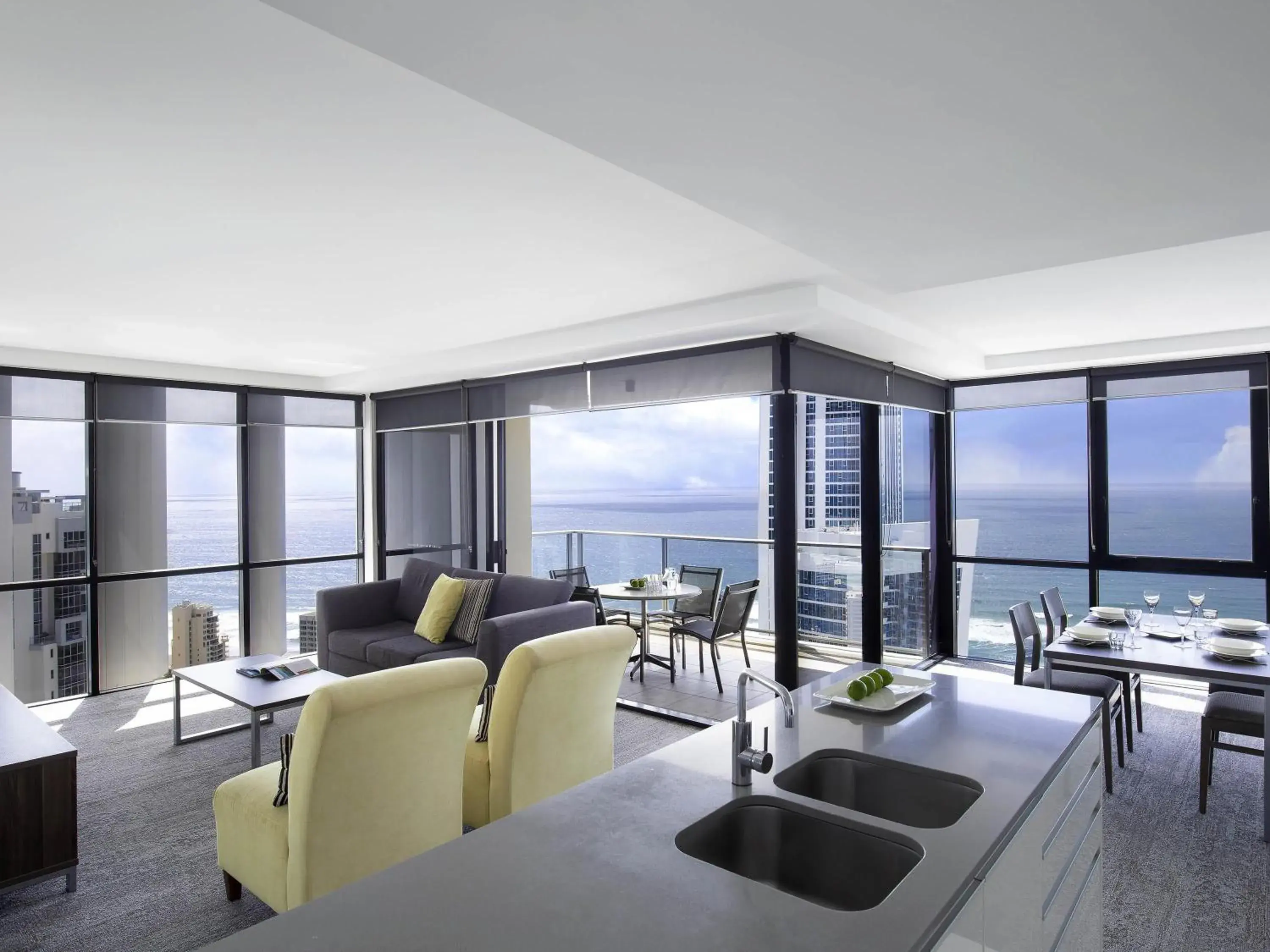 Bedroom in Mantra Circle On Cavill Bedroom in Mantra Circle On Cavill