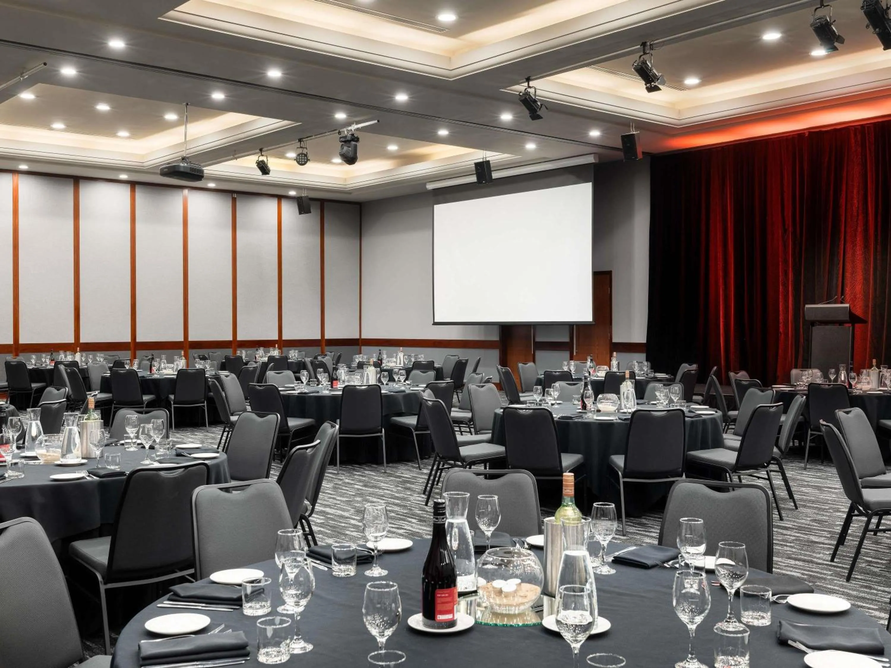 Meeting/conference room in Mantra Lorne