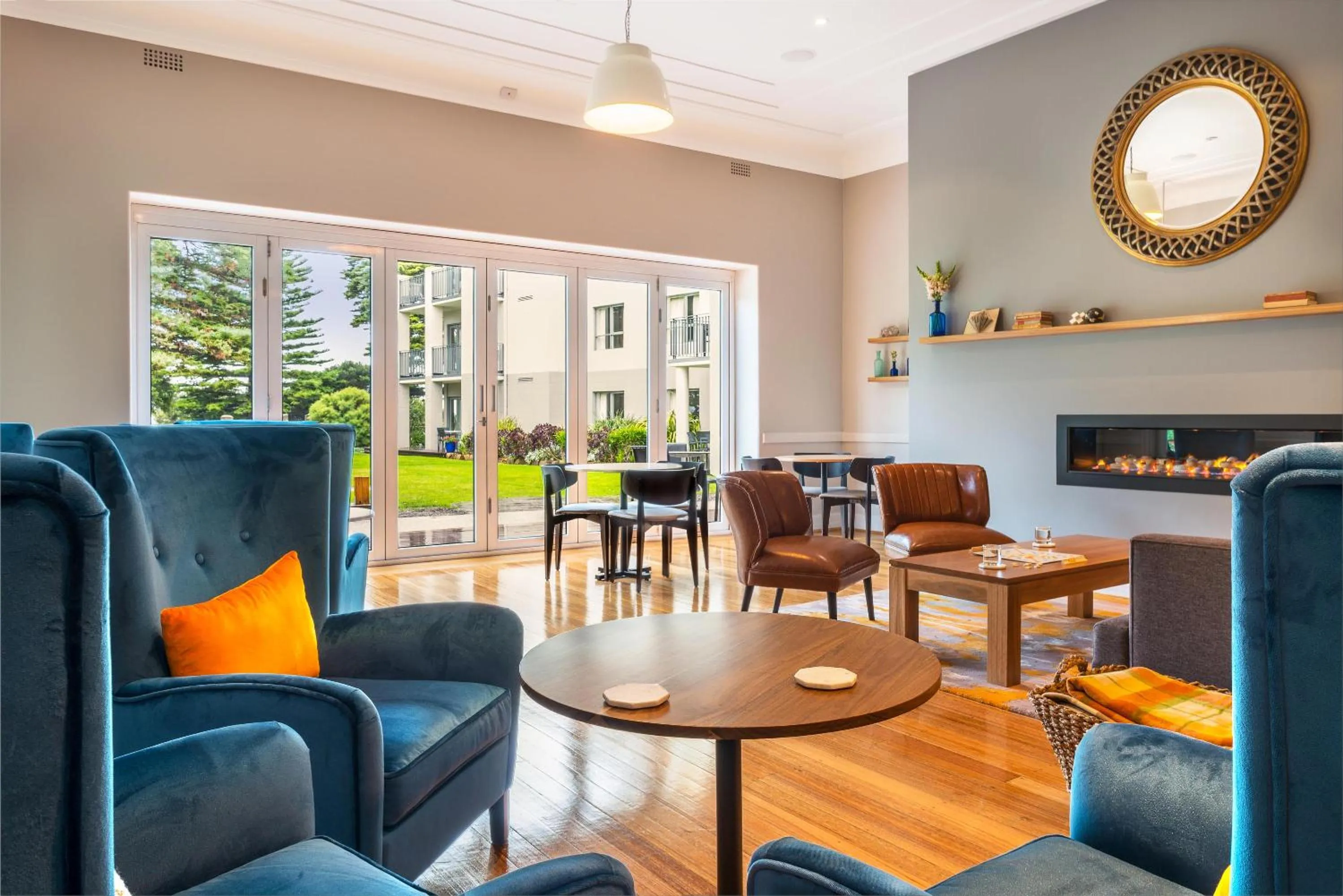 Restaurant/places to eat in Mantra Lorne