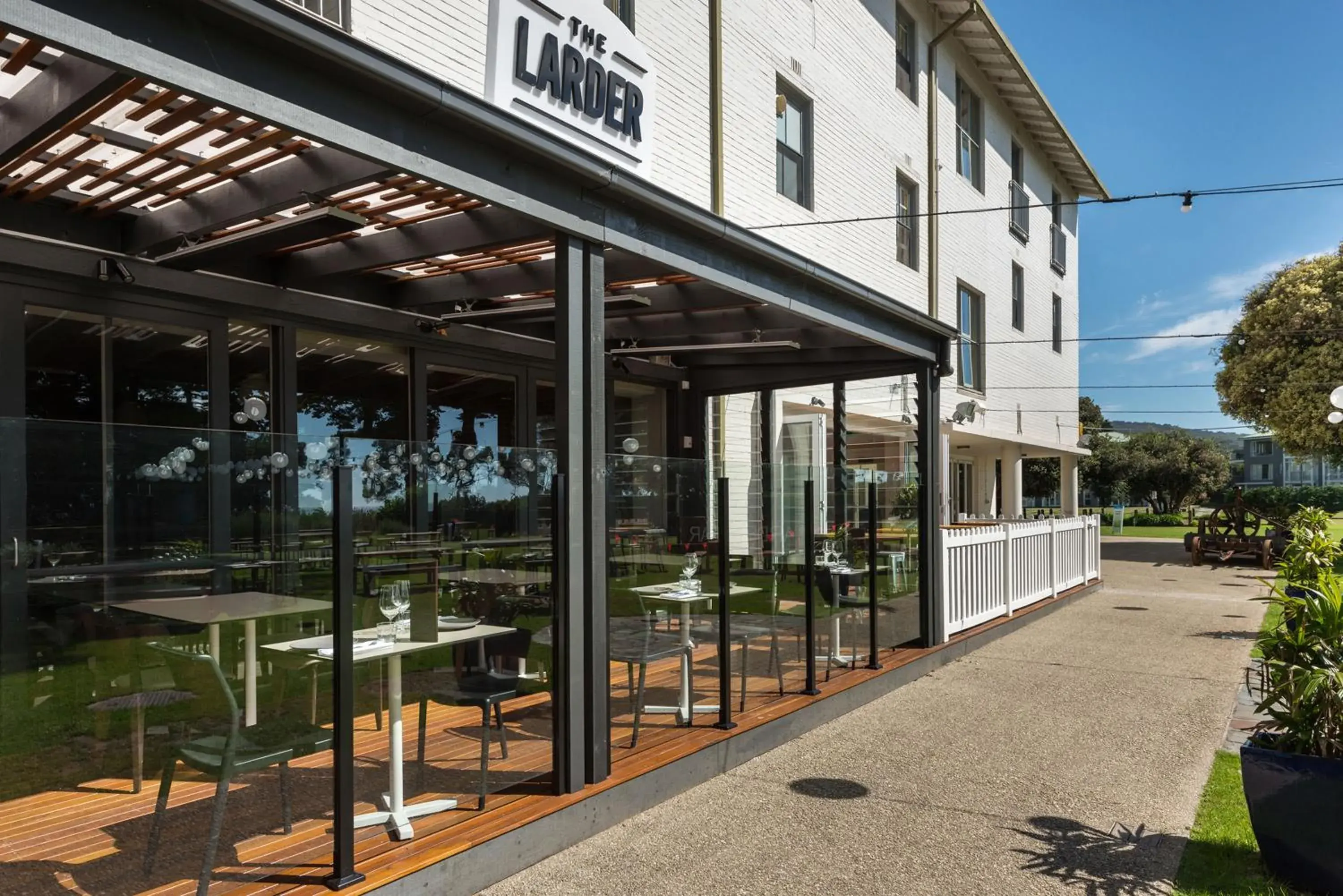 Restaurant/places to eat in Mantra Lorne Restaurant/places to eat in Mantra Lorne