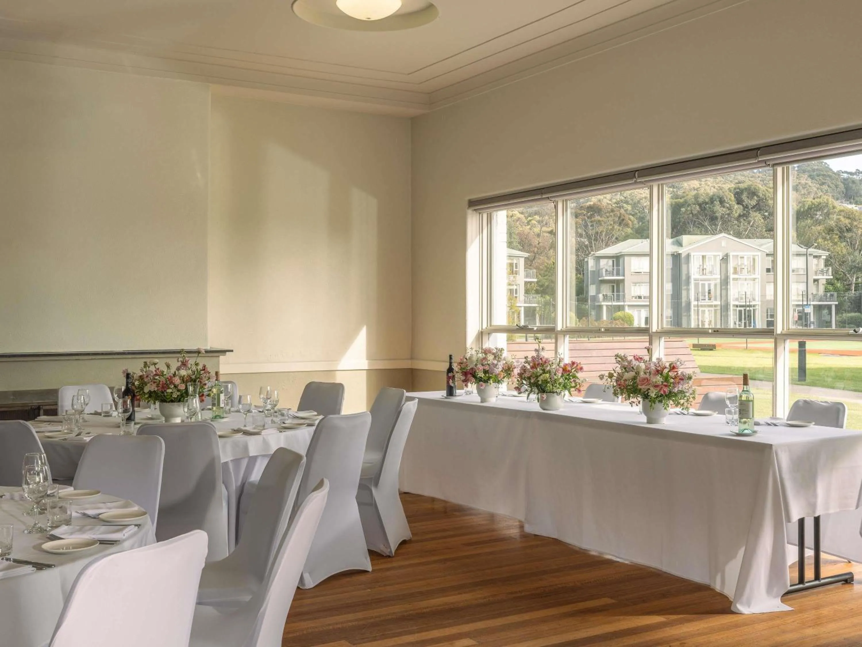 Meeting/conference room in Mantra Lorne