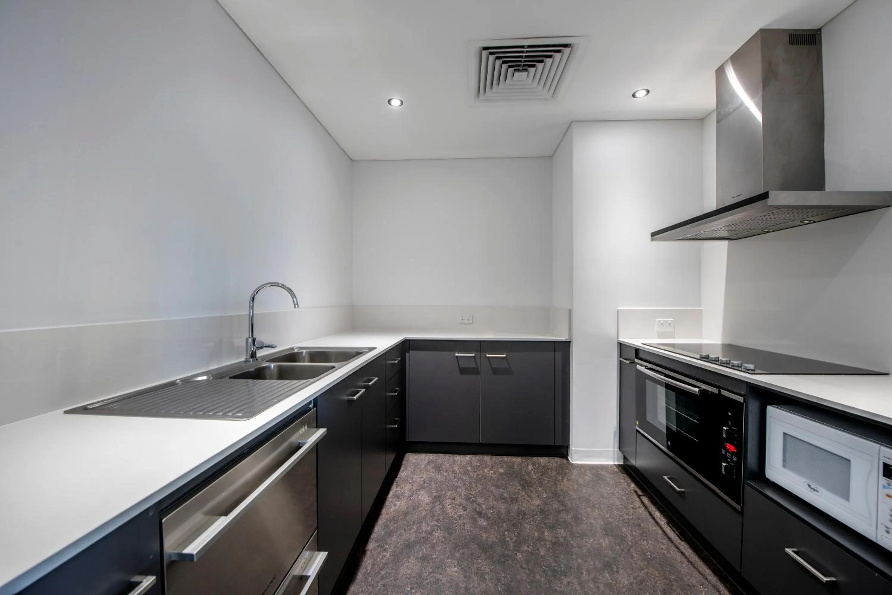 Kitchen or kitchenette in Mantra on Hay Perth