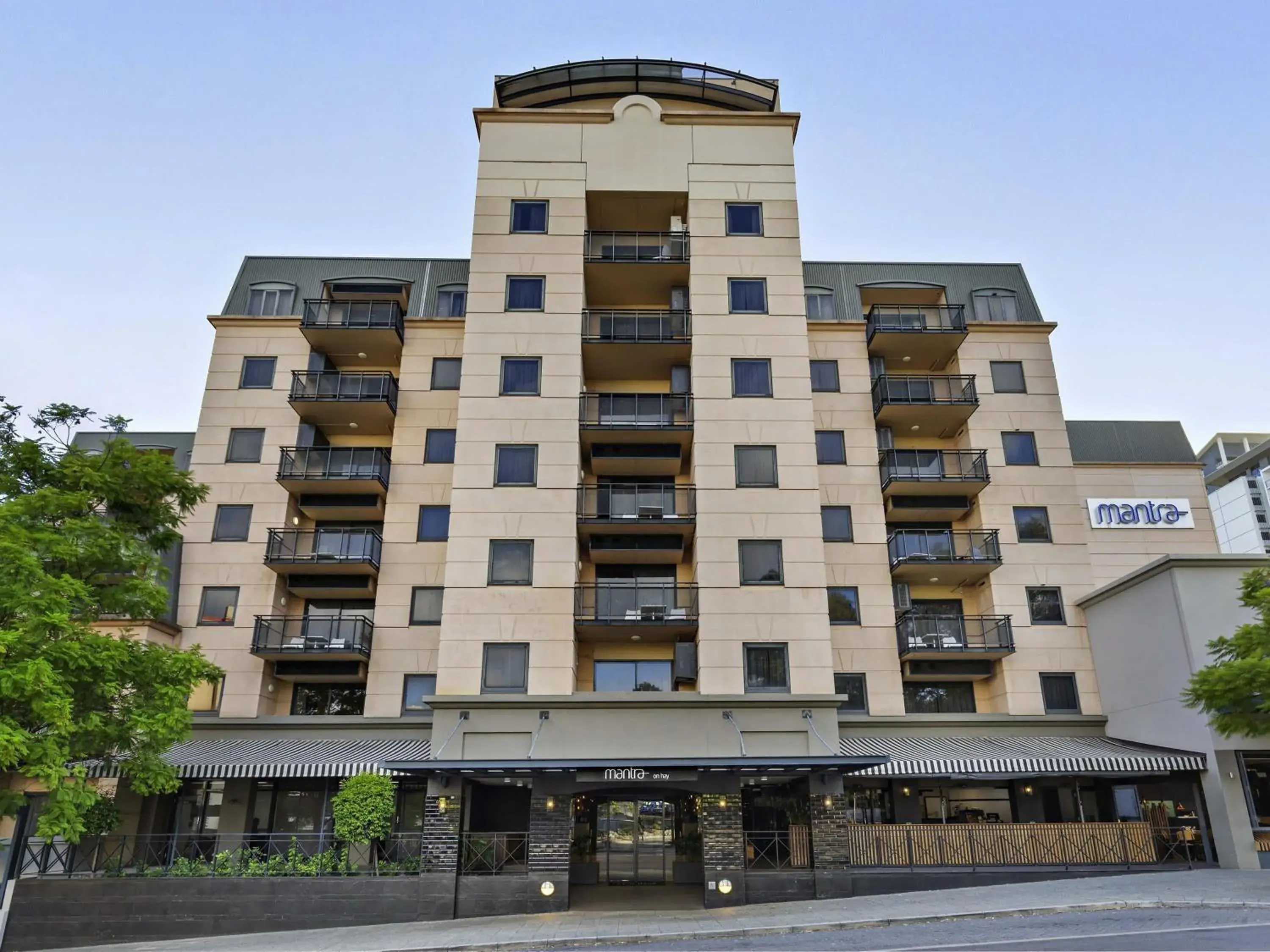 Property building in Mantra on Hay Perth Property building in Mantra on Hay Perth