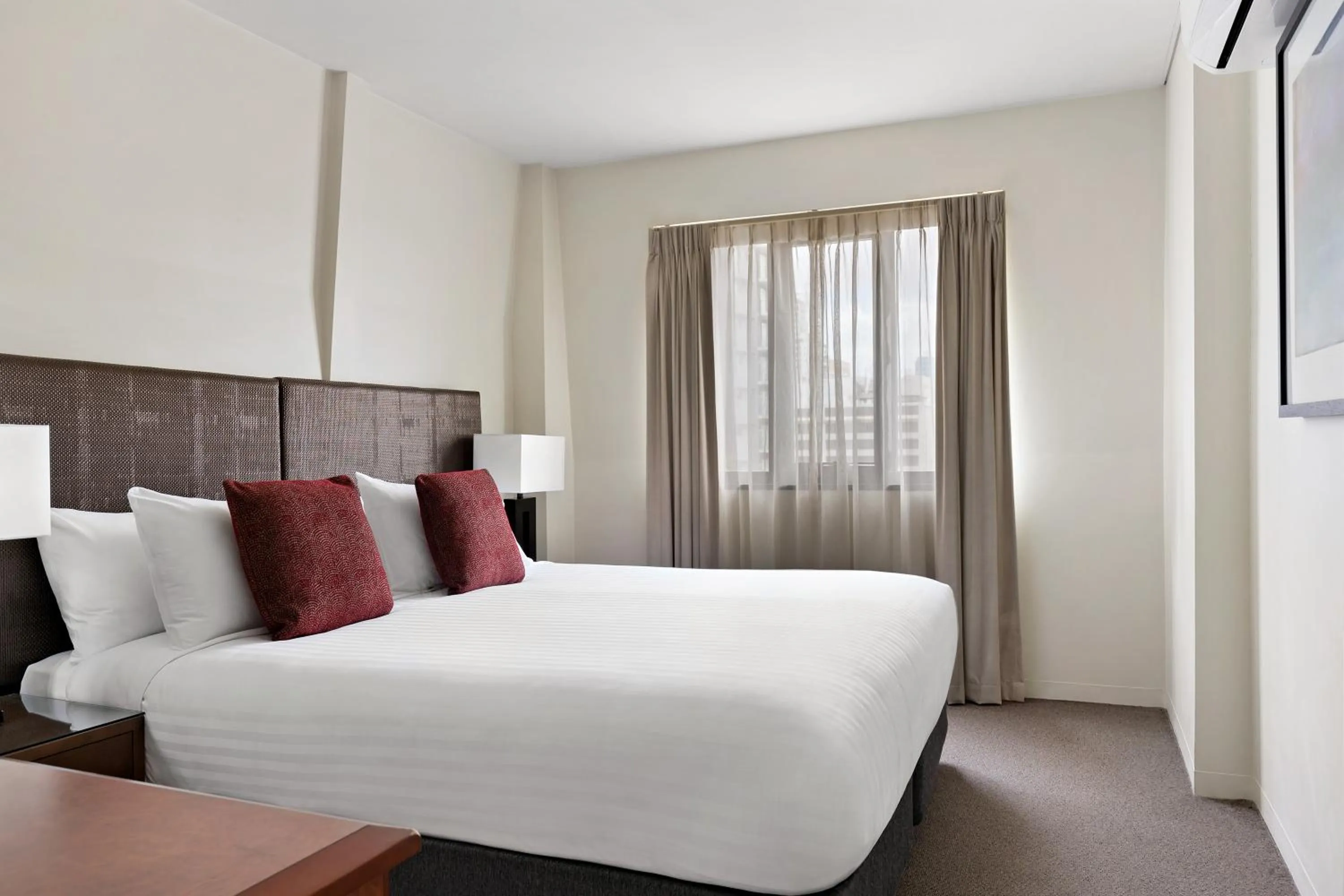 Bedroom, Bed in Mantra on Hay Perth