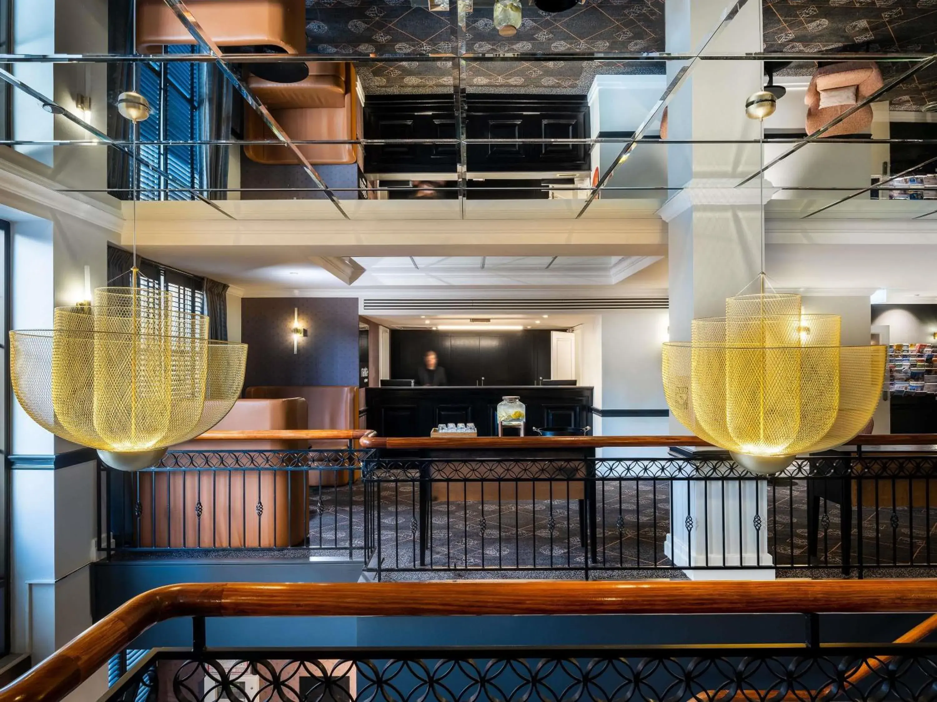 Property building in Mantra on Jolimont Melbourne Property building in Mantra on Jolimont Melbourne