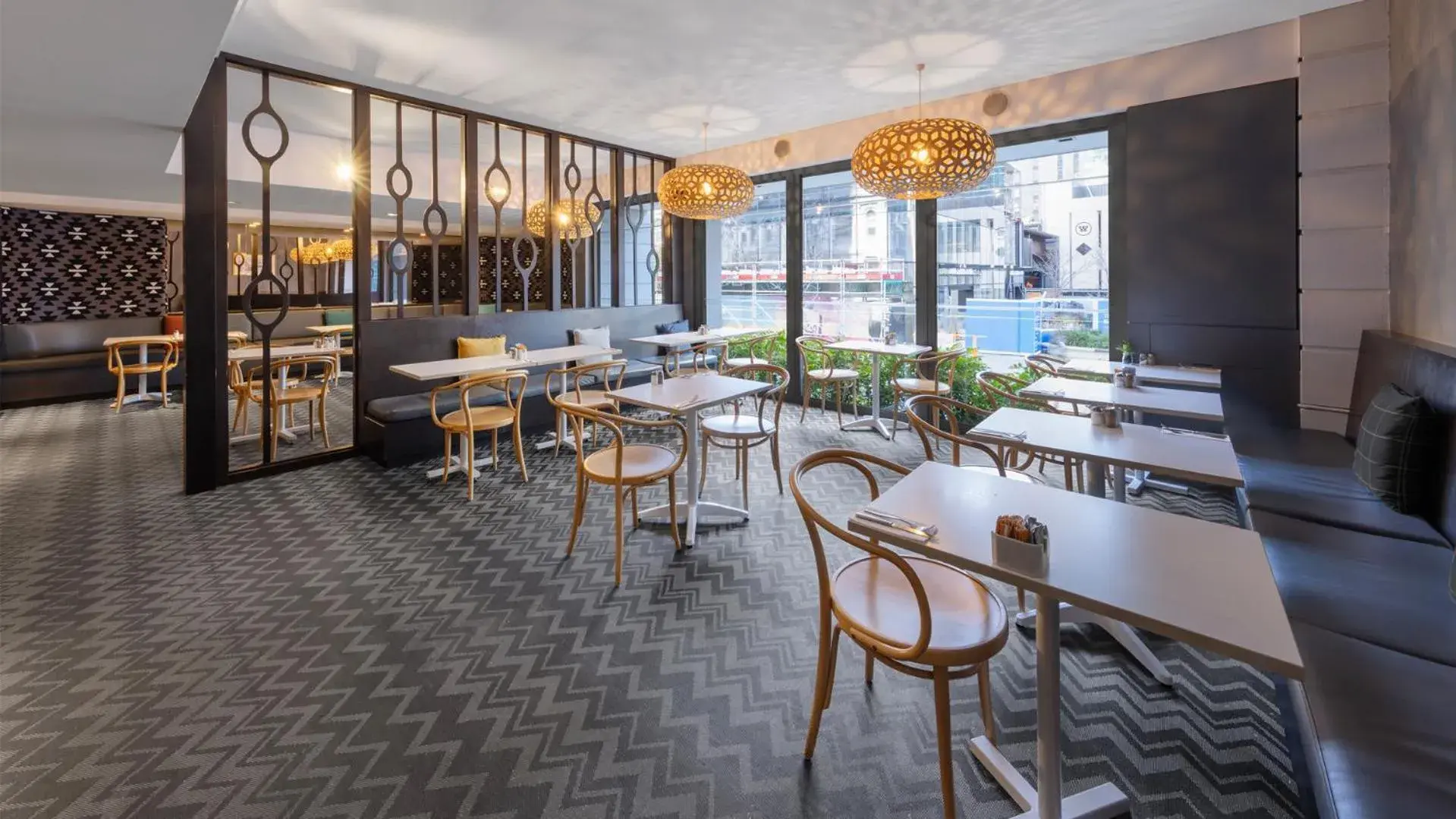 Restaurant/places to eat in Oaks Perth Hotel Restaurant/places to eat in Oaks Perth Hotel