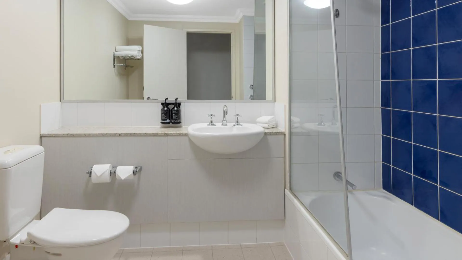 Shower in Oaks Perth Hotel