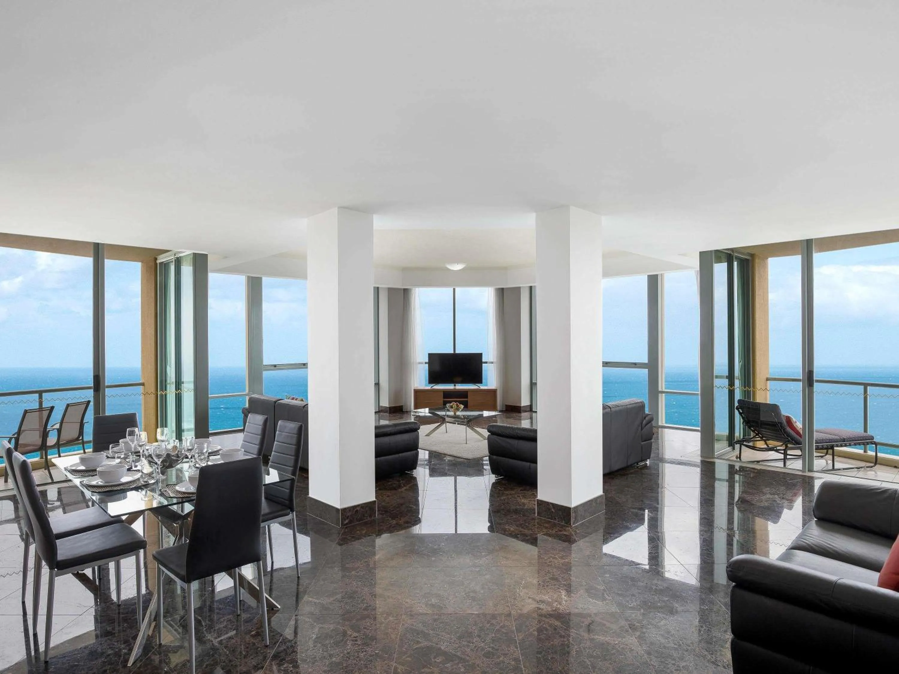 Property building in Mantra Sun City