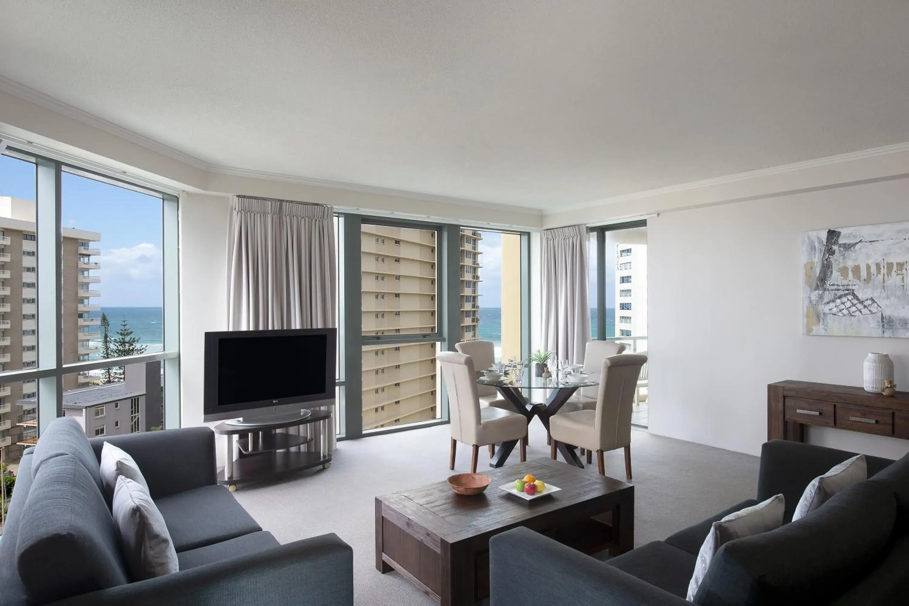 Two-Bedroom Apartment in Mantra Sun City Two-Bedroom Apartment in Mantra Sun City