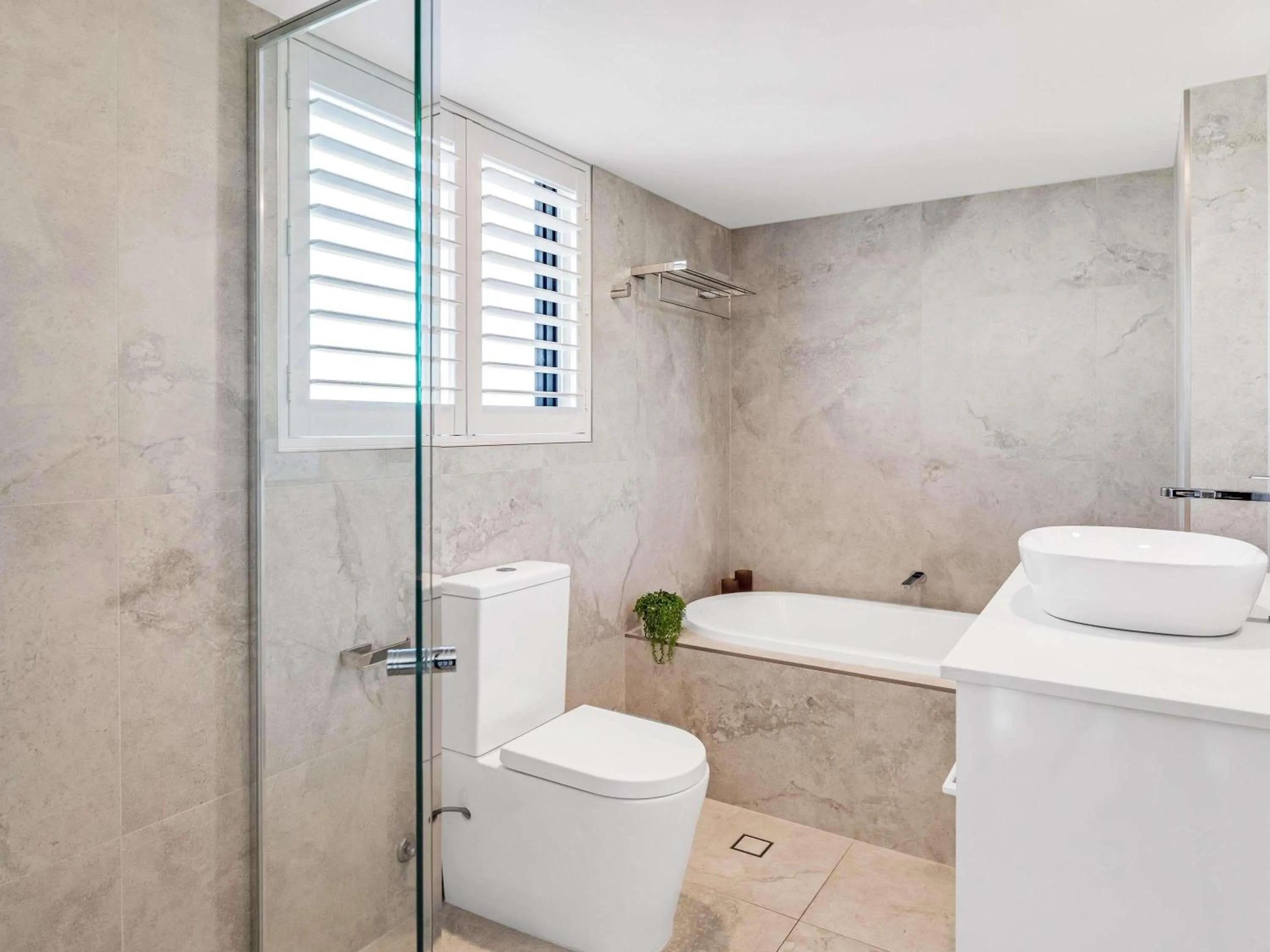 Bedroom in Mantra Coolangatta Beach