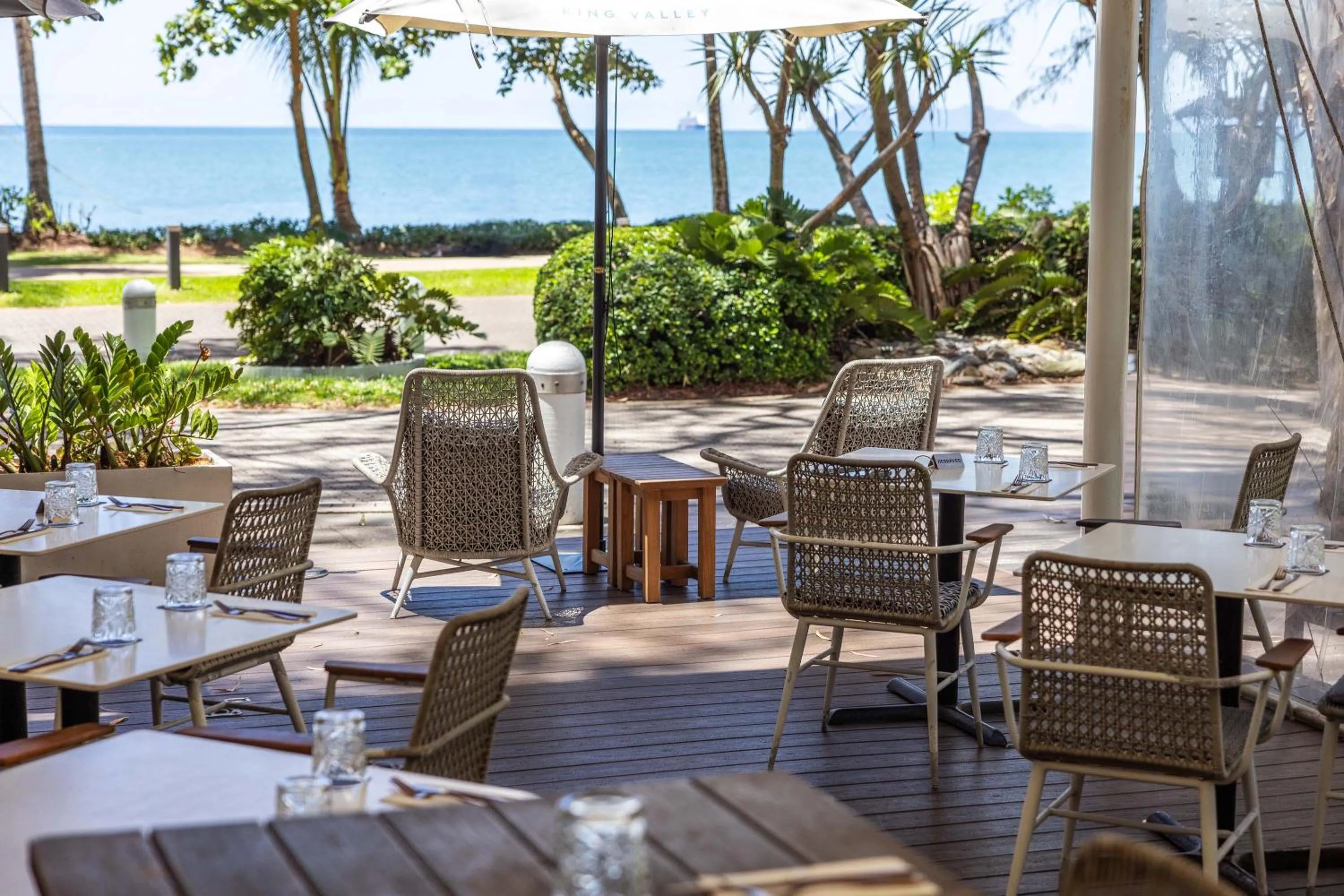 Restaurant/places to eat in Peppers Beach Club & Spa