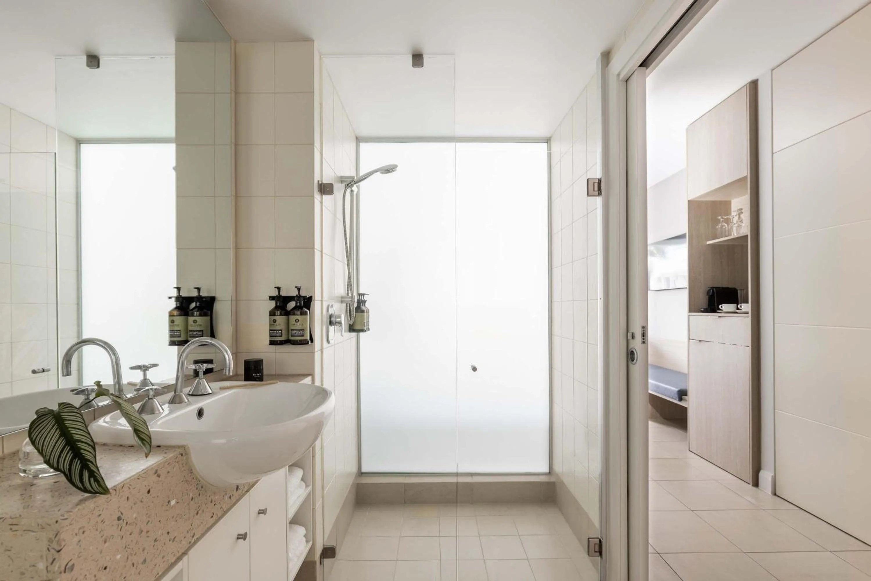 Bathroom in Peppers Beach Club & Spa