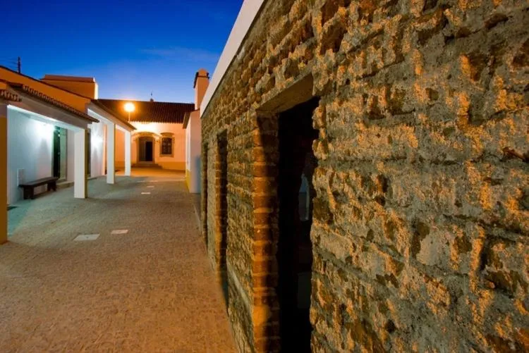 Facade/entrance, Property Building in Hotel Quinta Dos Bastos