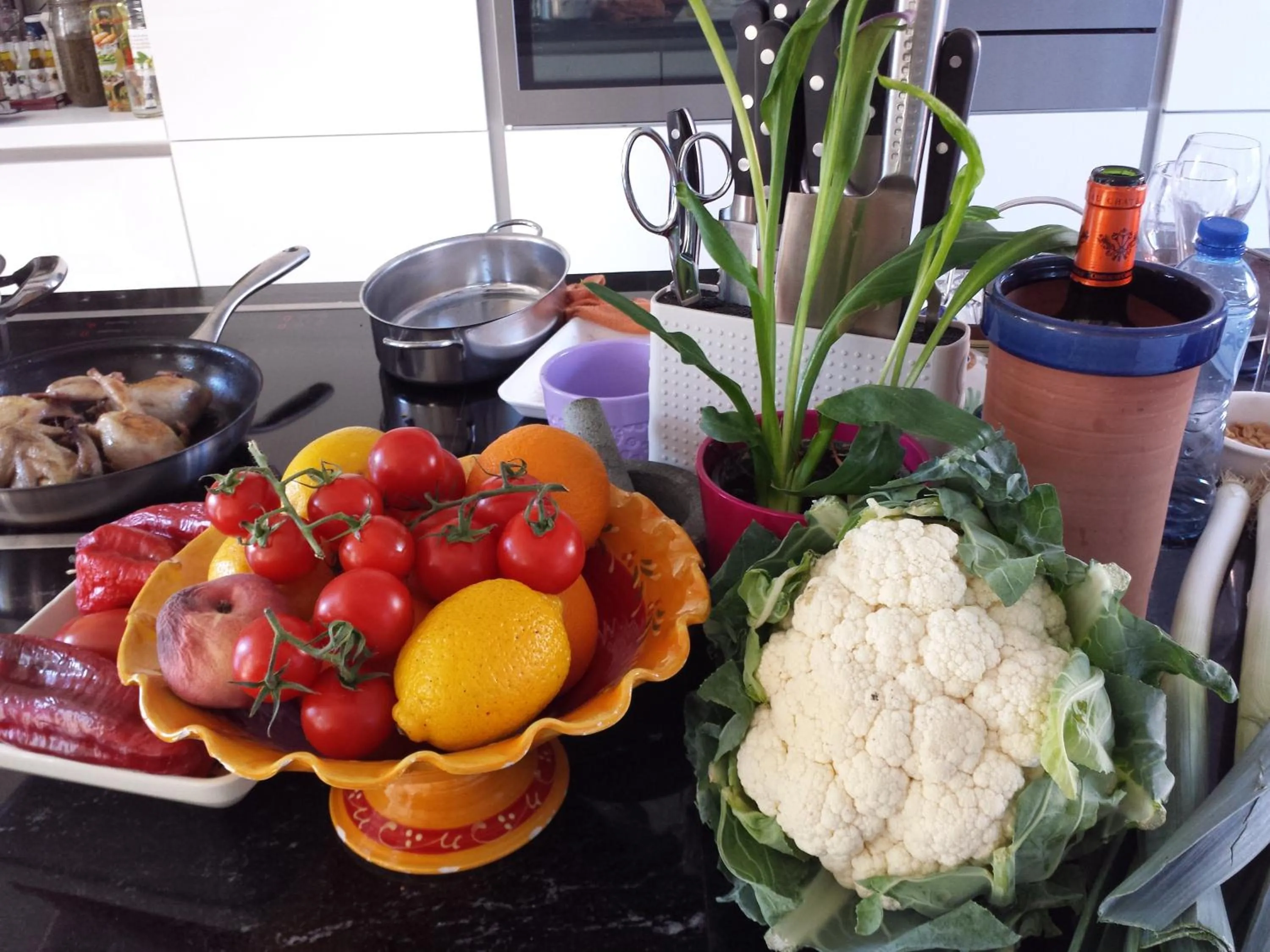 Decorative detail in Le Clos des Troubadours