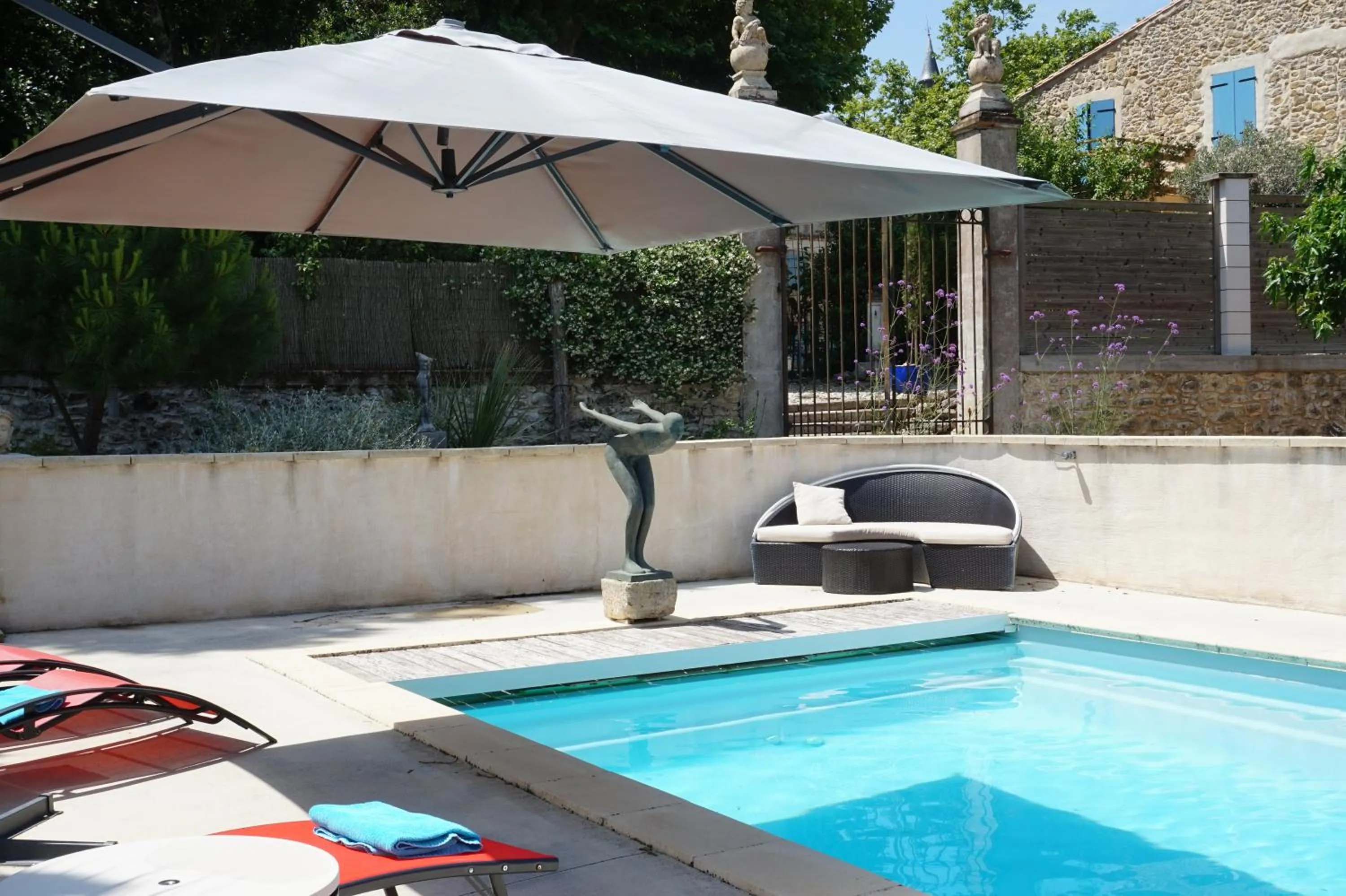 Swimming pool in Le Clos des Troubadours