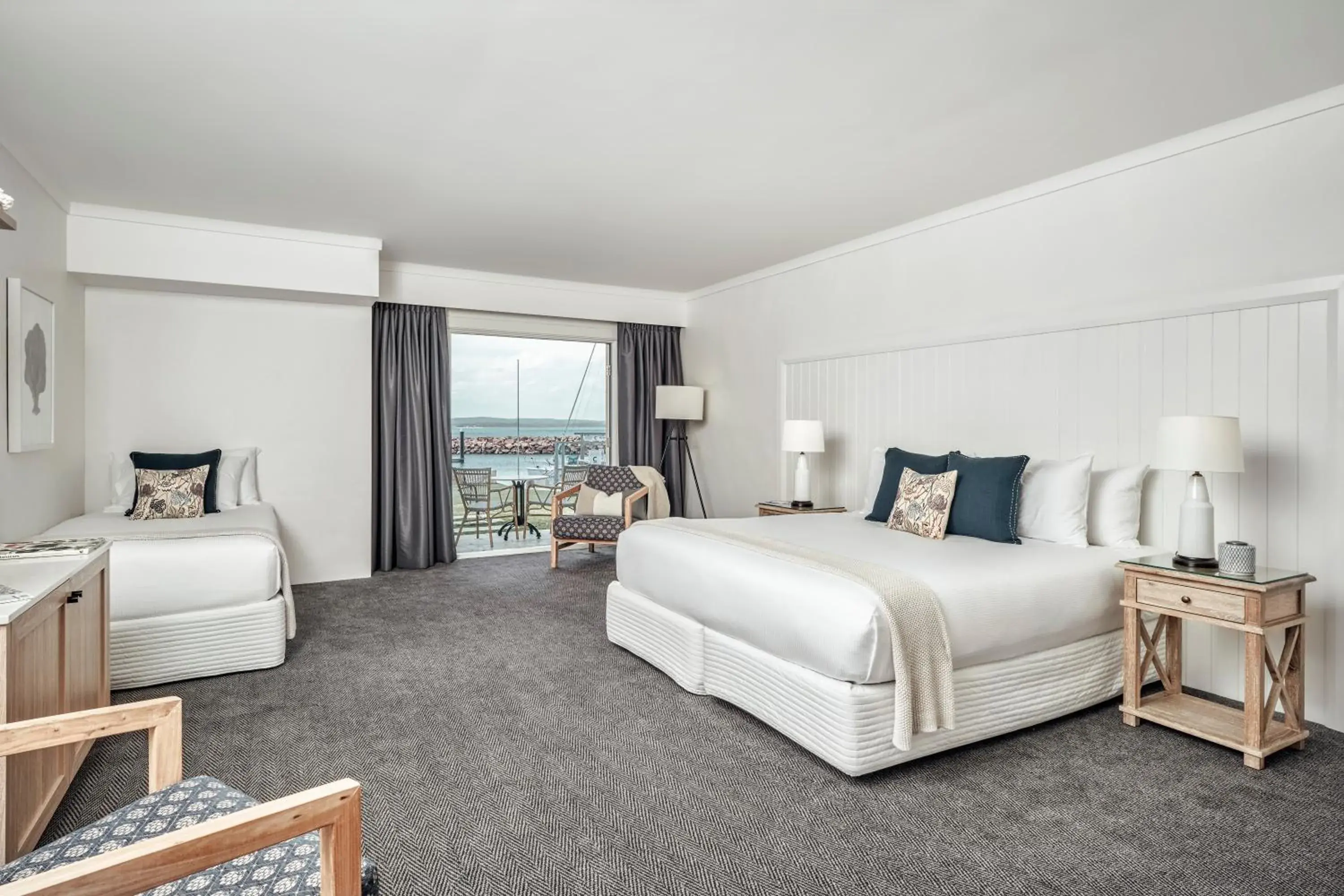 Photo of the whole room, Bed in Anchorage Port Stephens Photo of the whole room, Bed in Anchorage Port Stephens