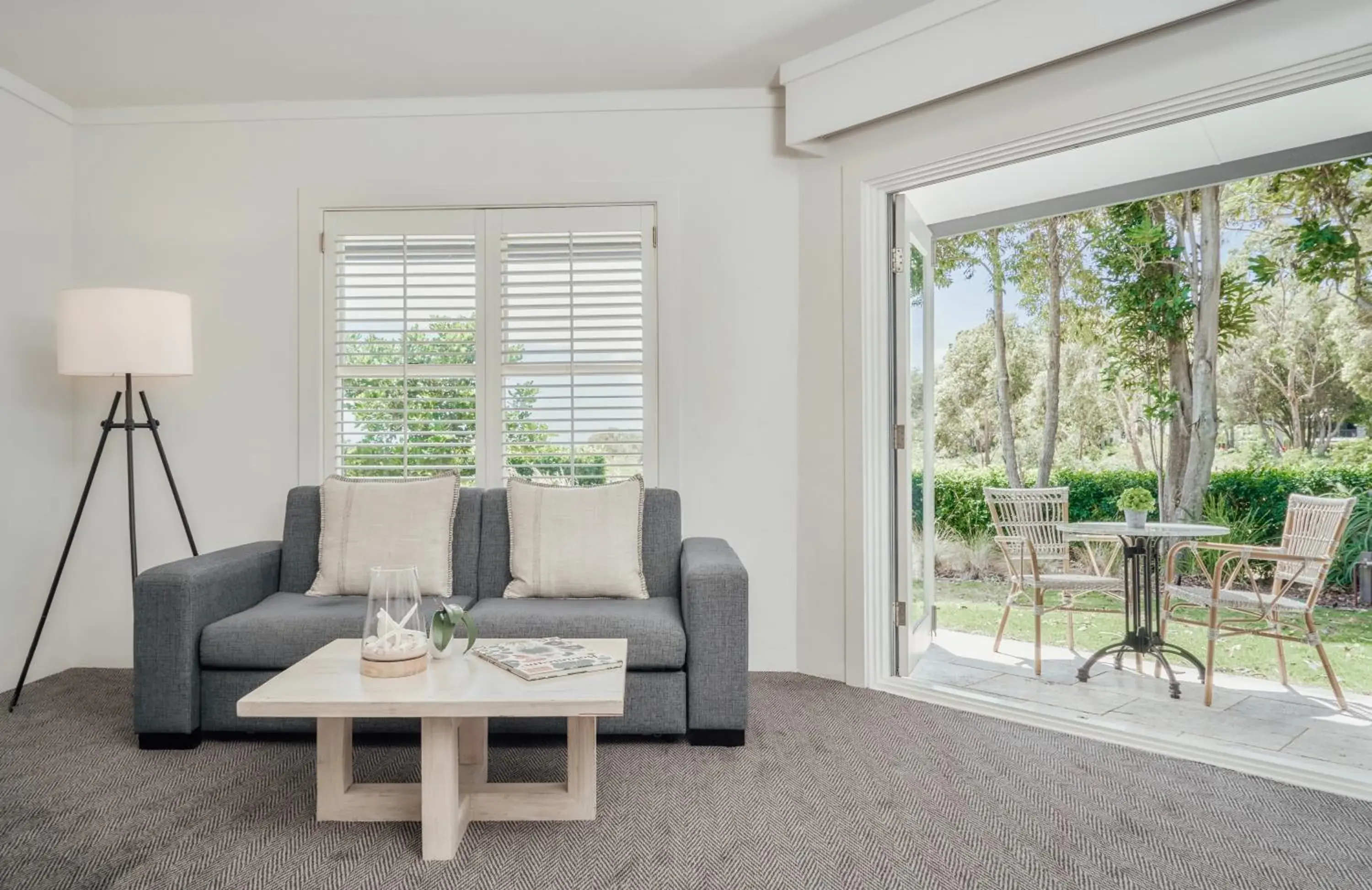 Captain Partial View Suite in Anchorage Port Stephens Captain Partial View Suite in Anchorage Port Stephens