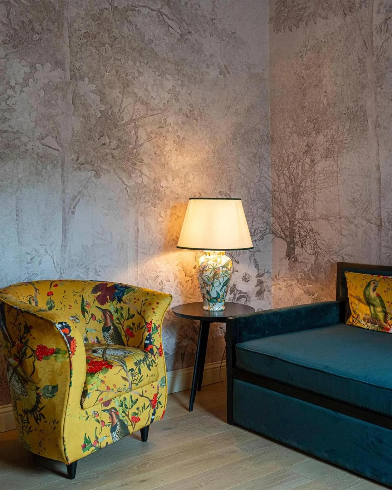 Living room in Roma Luxus Hotel