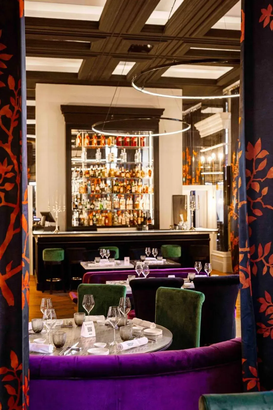 Restaurant/places to eat in Roma Luxus Hotel Restaurant/places to eat in Roma Luxus Hotel