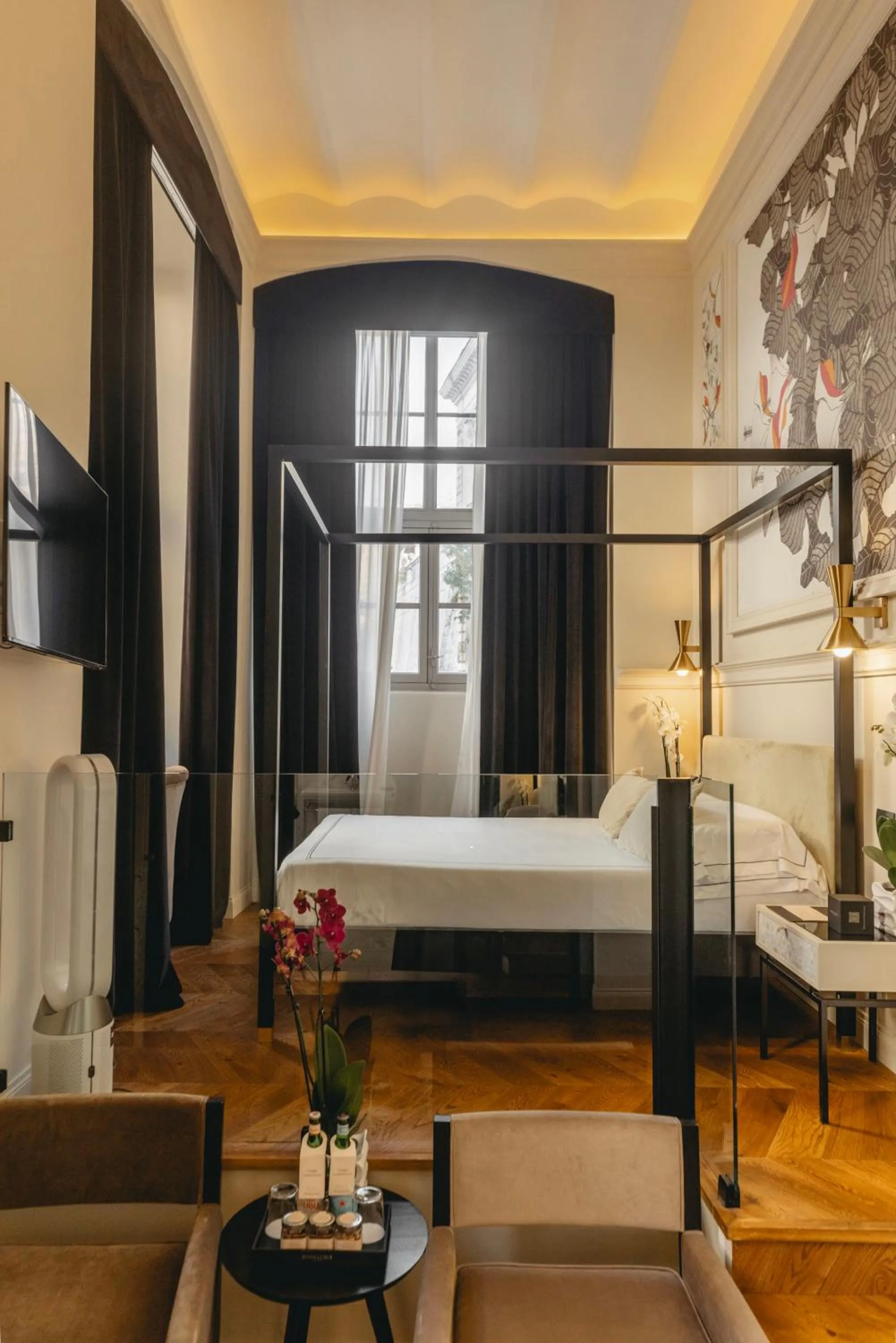 Bed in Roma Luxus Hotel