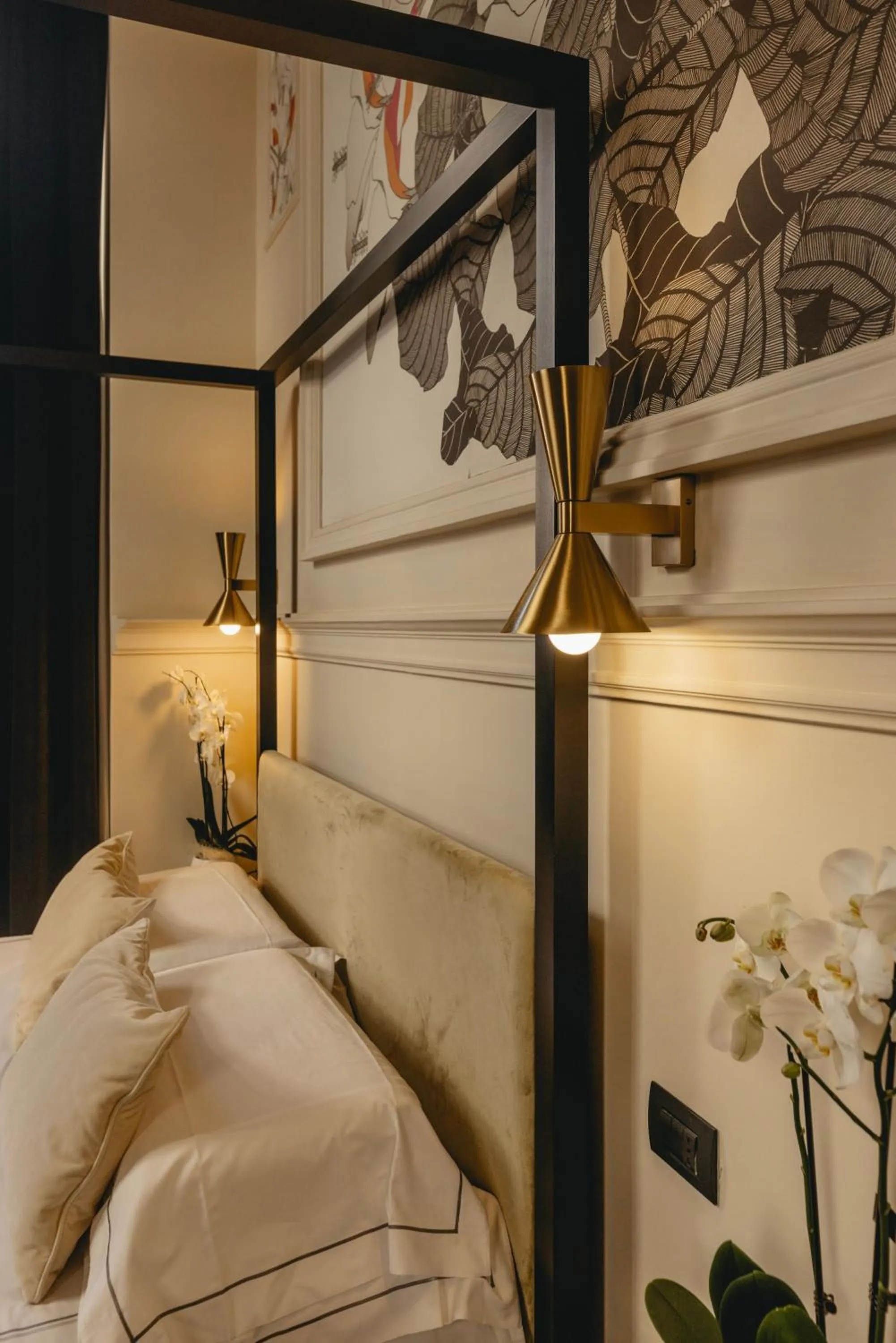 Bed in Roma Luxus Hotel