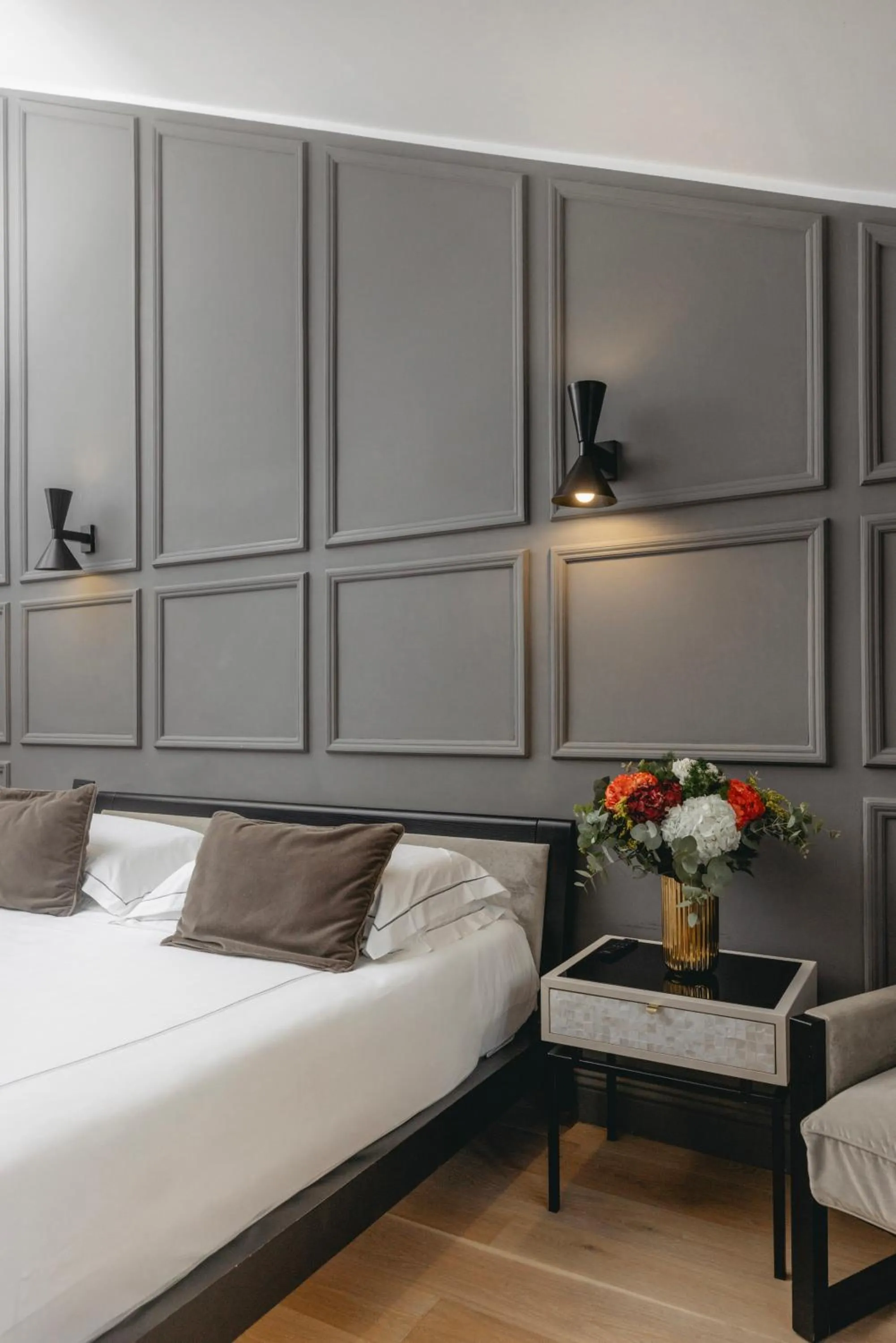 Bed in Roma Luxus Hotel