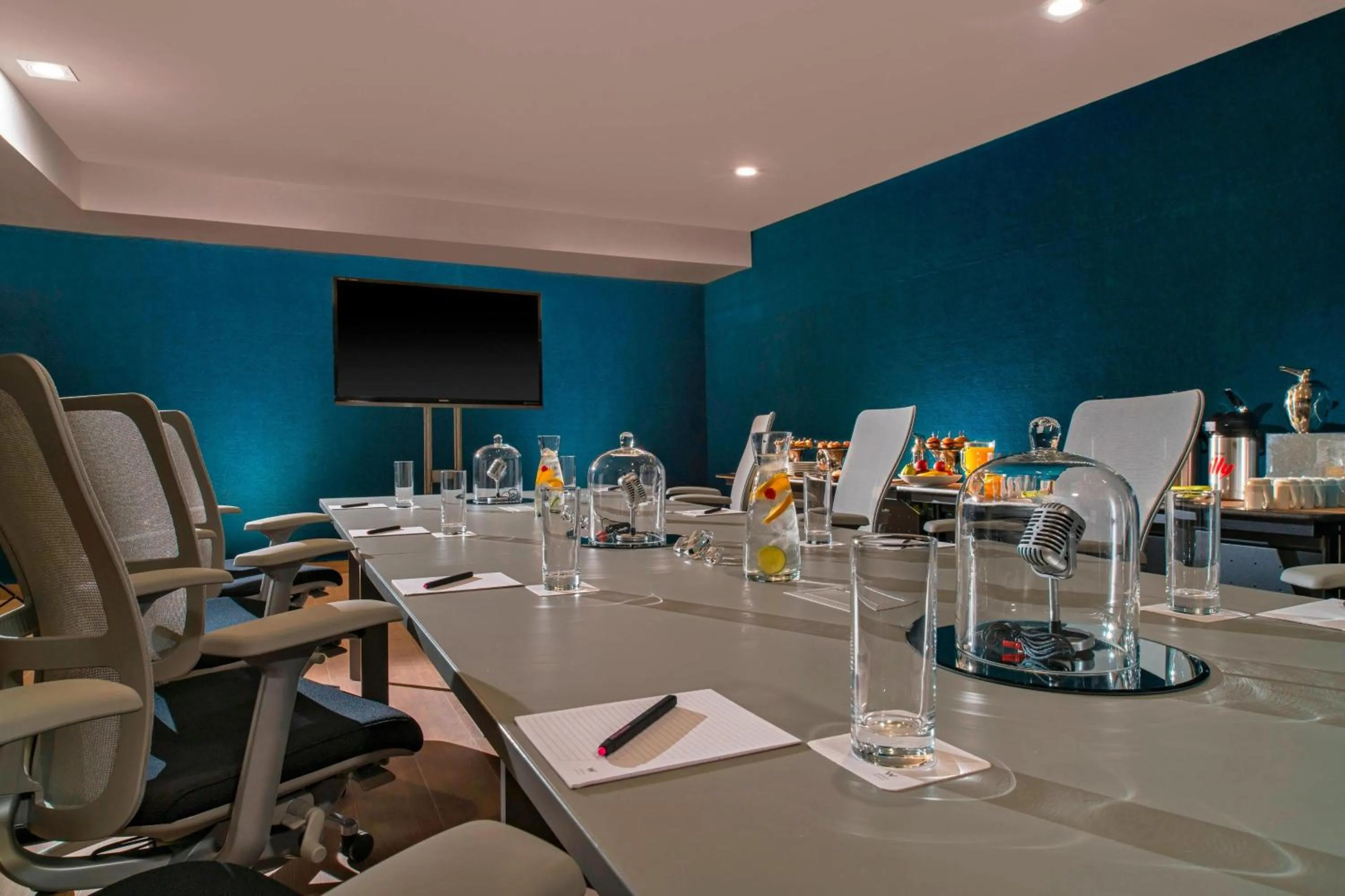 Meeting/conference room in W Punta de Mita