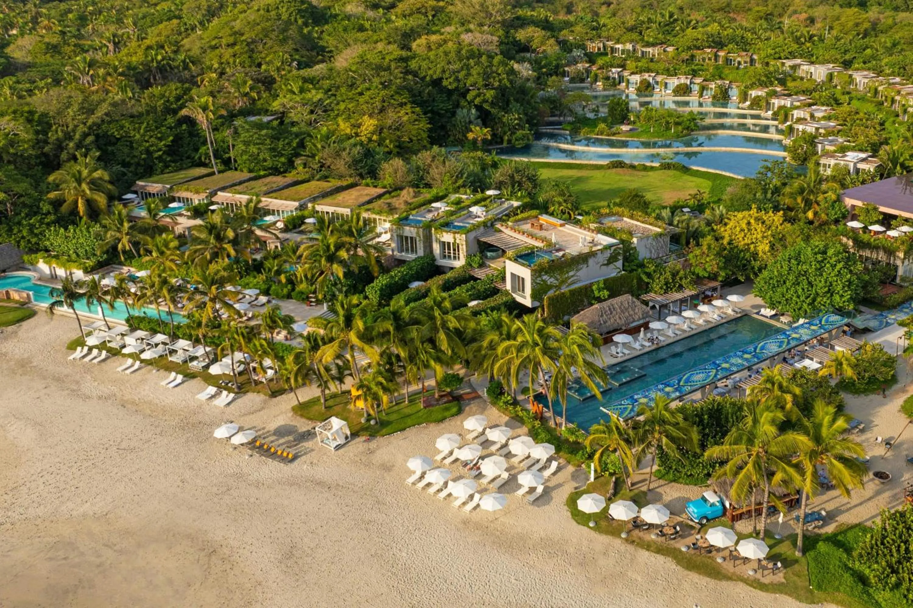 Property building in W Punta de Mita