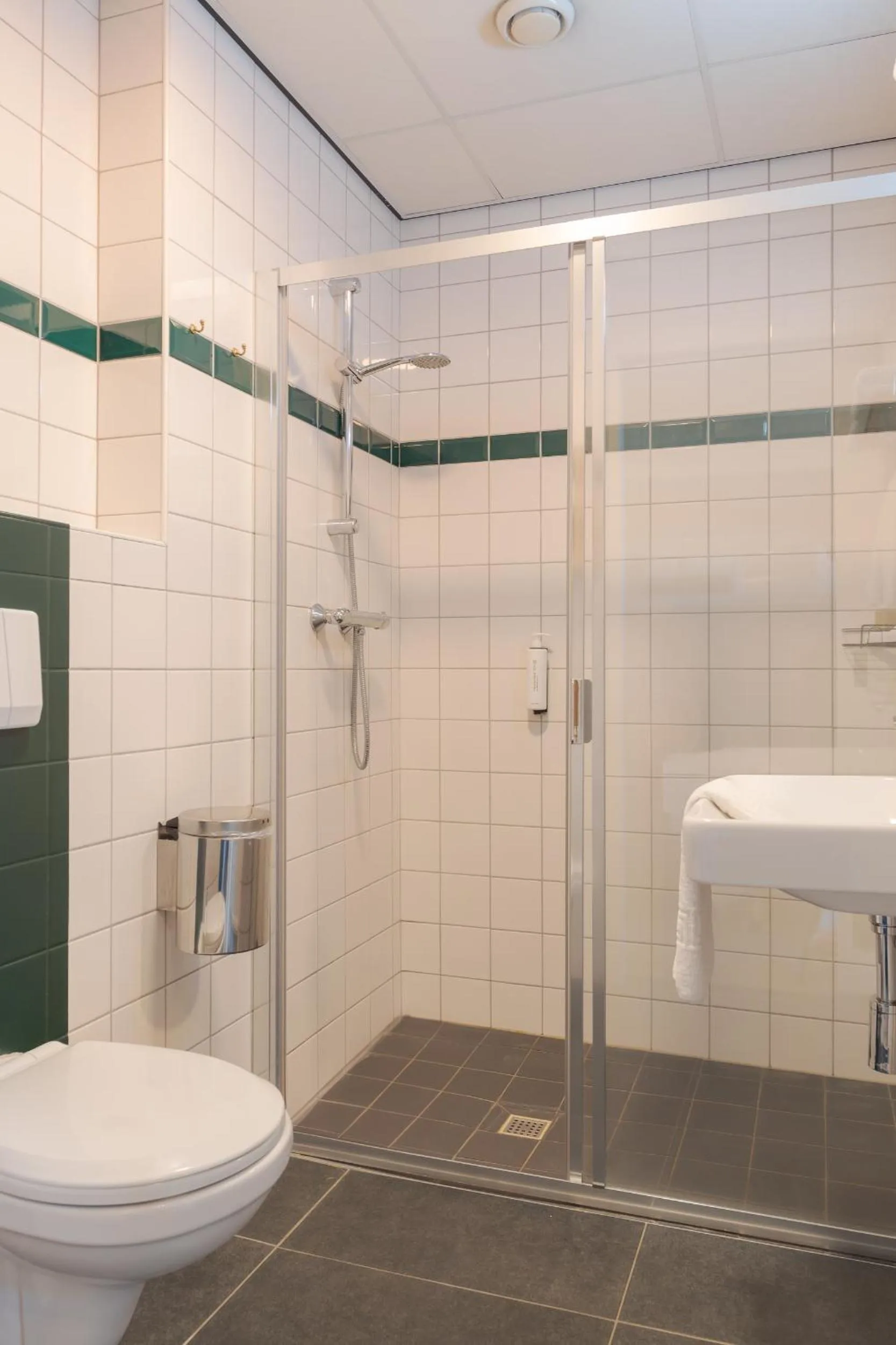 Bathroom in Landhotel Diever