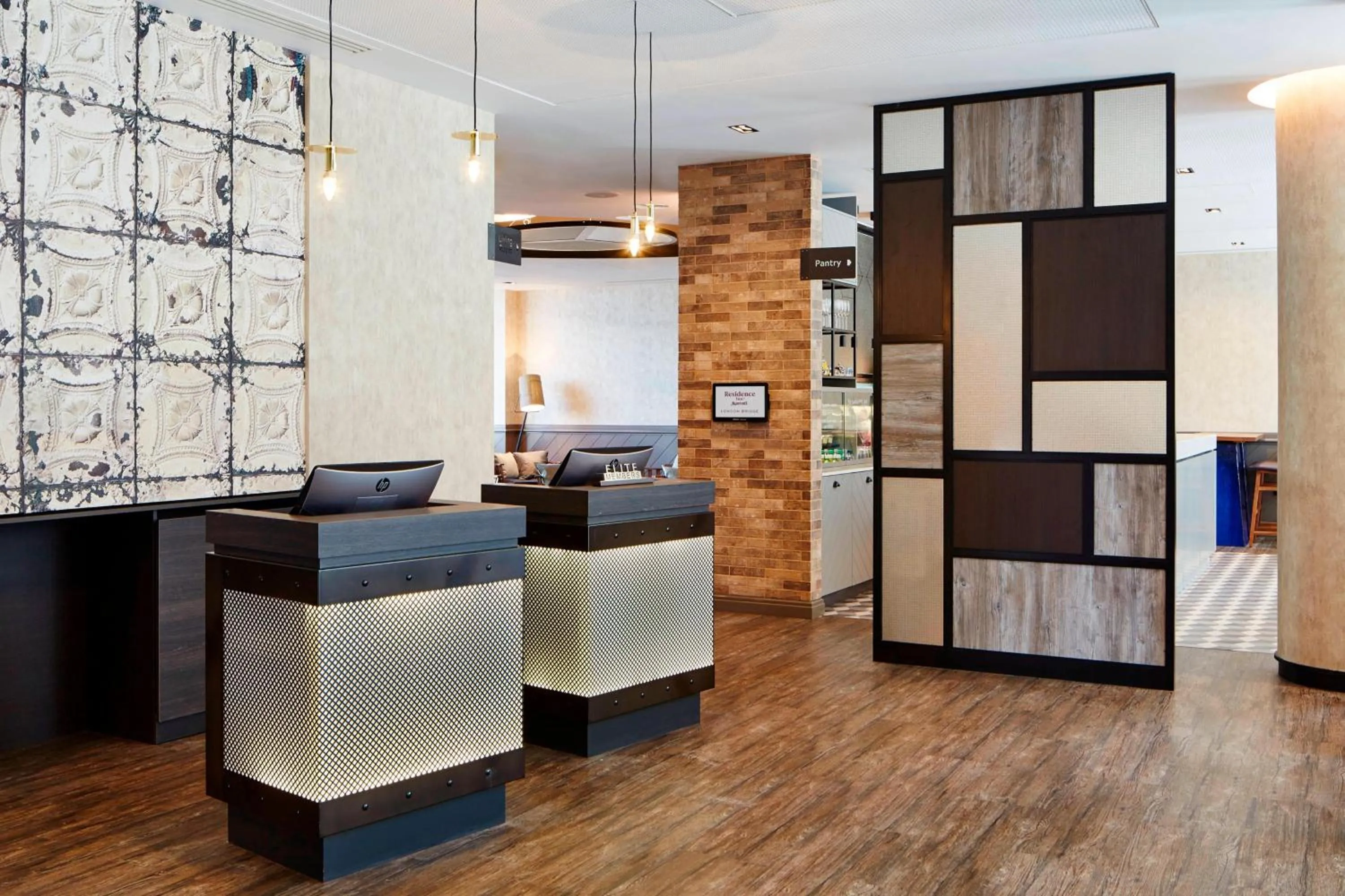 Lobby or reception in Residence Inn by Marriott London Bridge