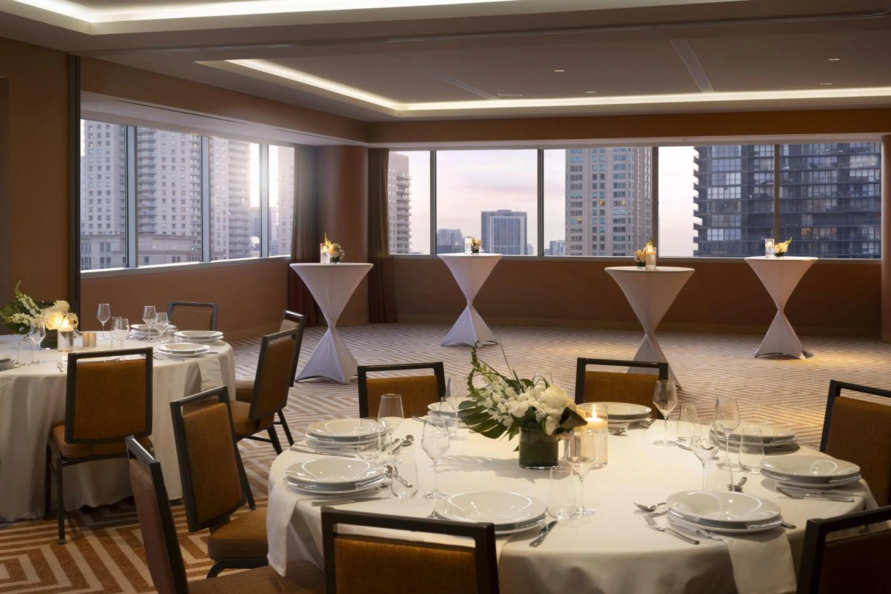 Lobby or reception in Conrad Chicago