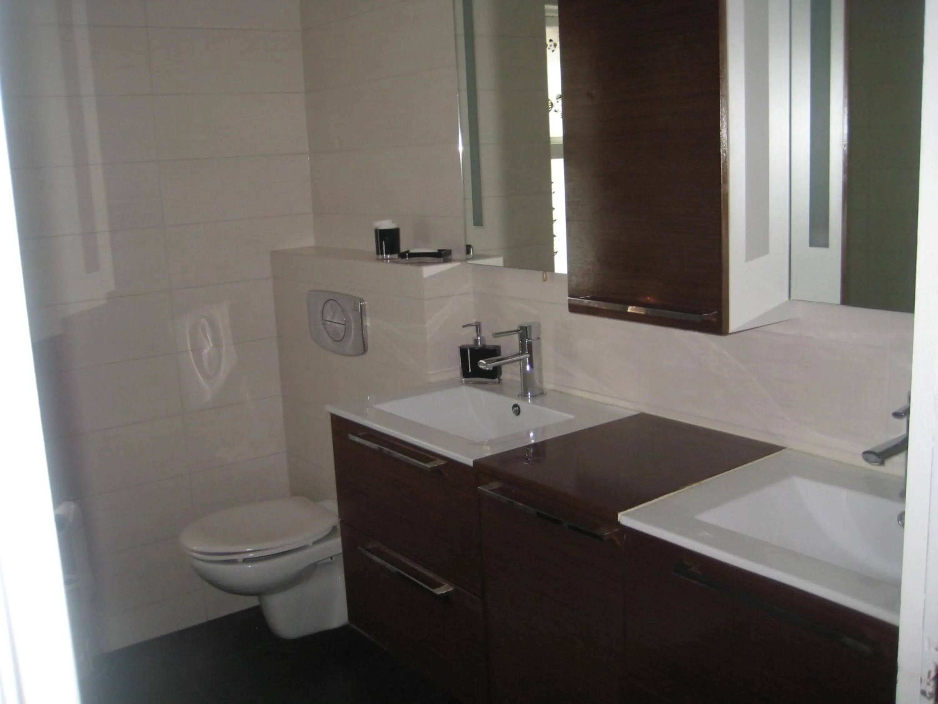 Bathroom in Country Dream - Langholt 2