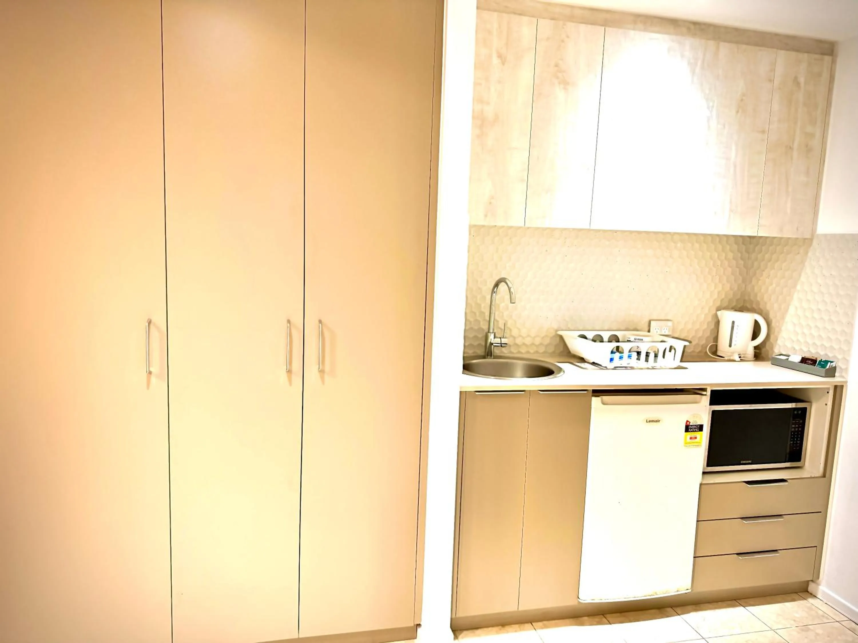 Kitchen or kitchenette in APX Darling Harbour