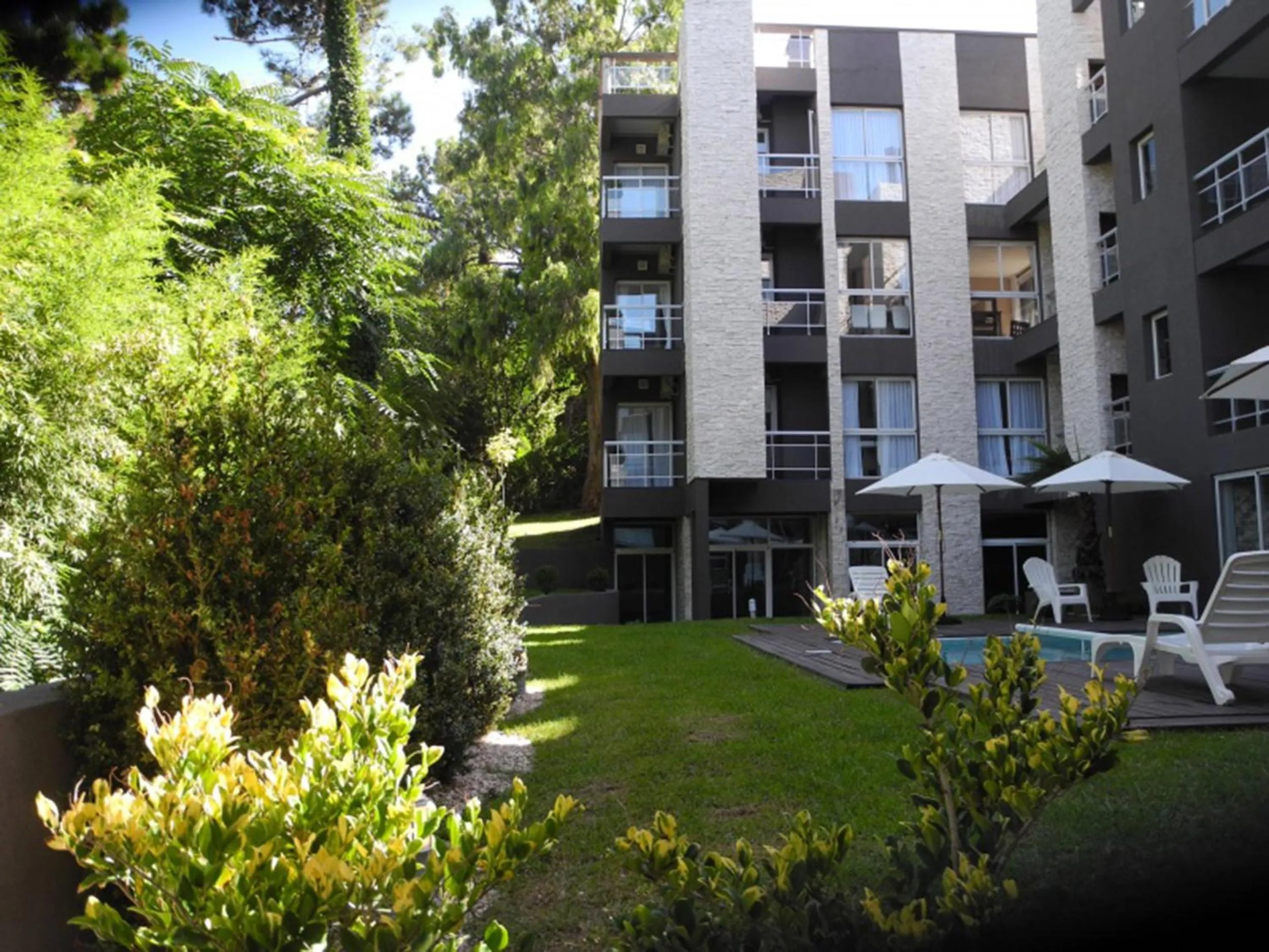 Garden in Suite House Carilo