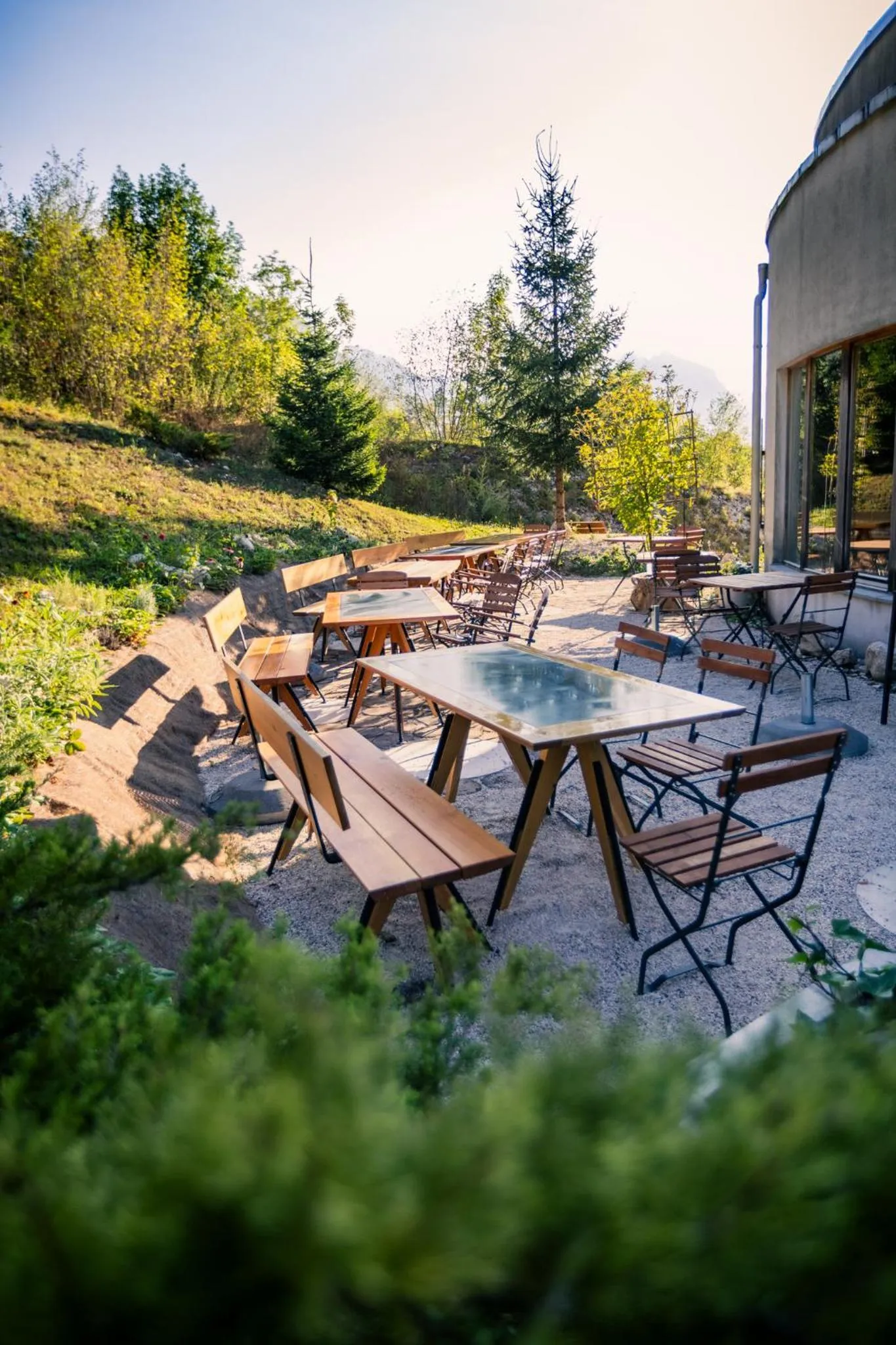 Restaurant/places to eat in Hotel Boka