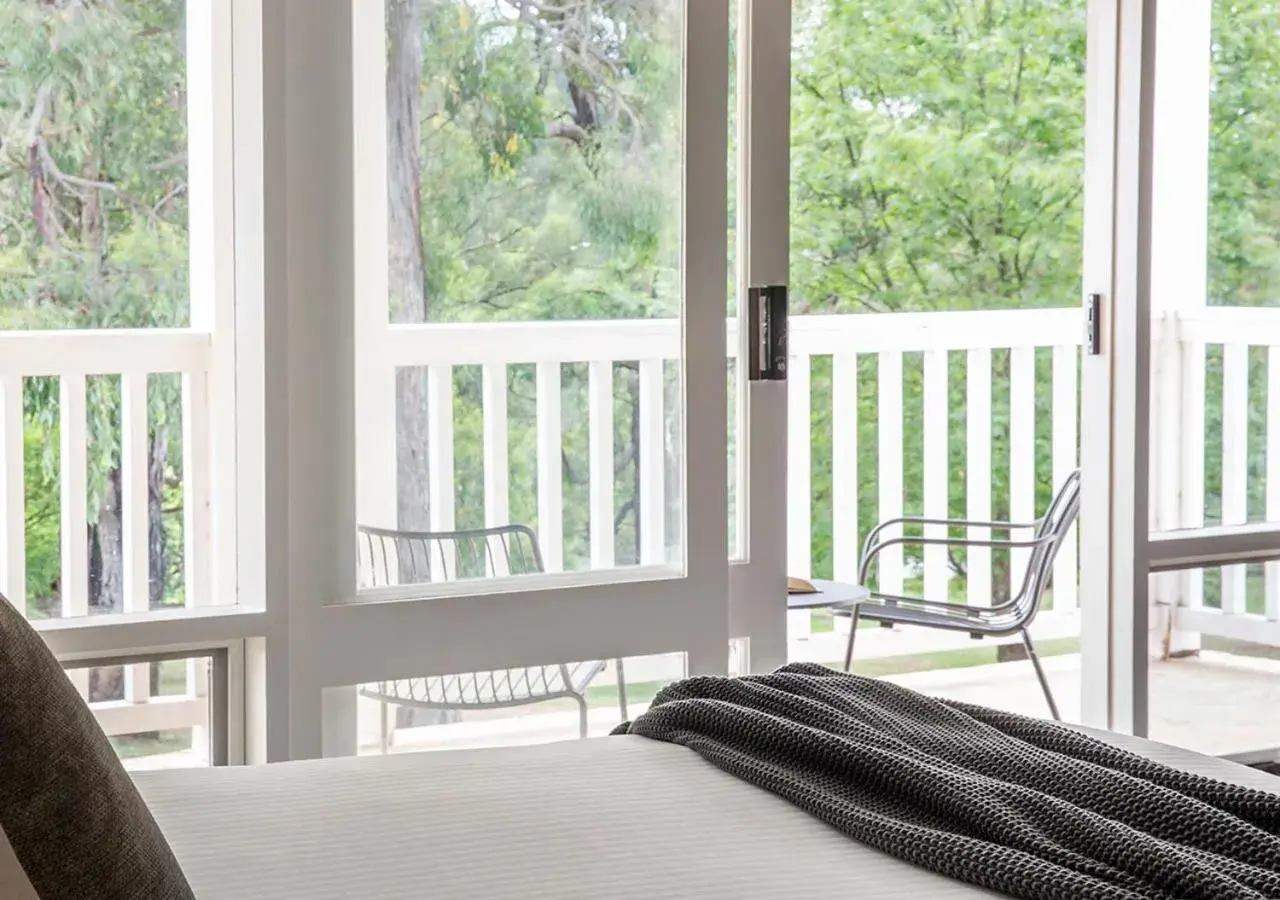 Bed in Lancemore Lindenderry Red Hill Bed in Lancemore Lindenderry Red Hill