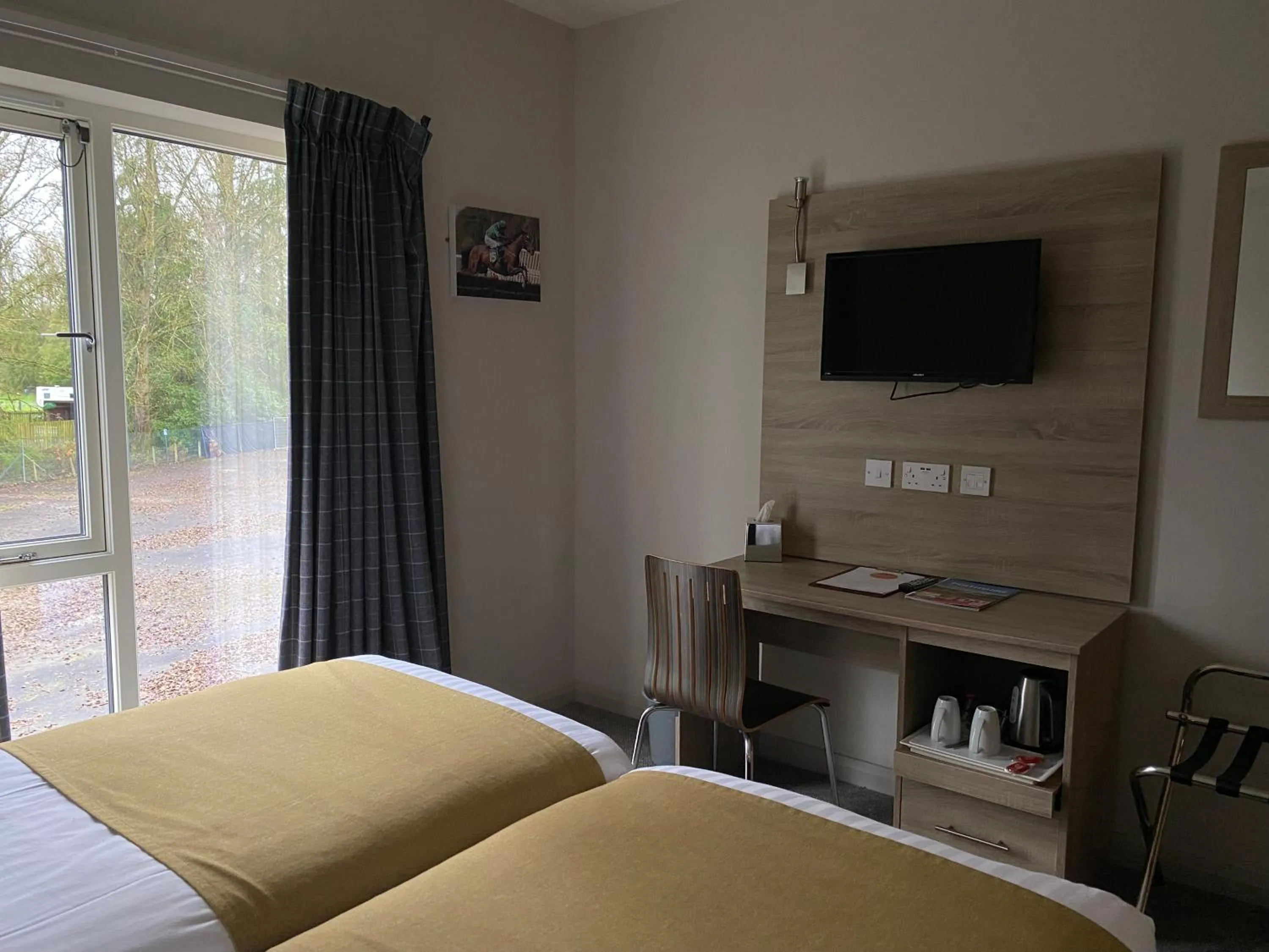 Bed in The Lodge At Perth Racecourse