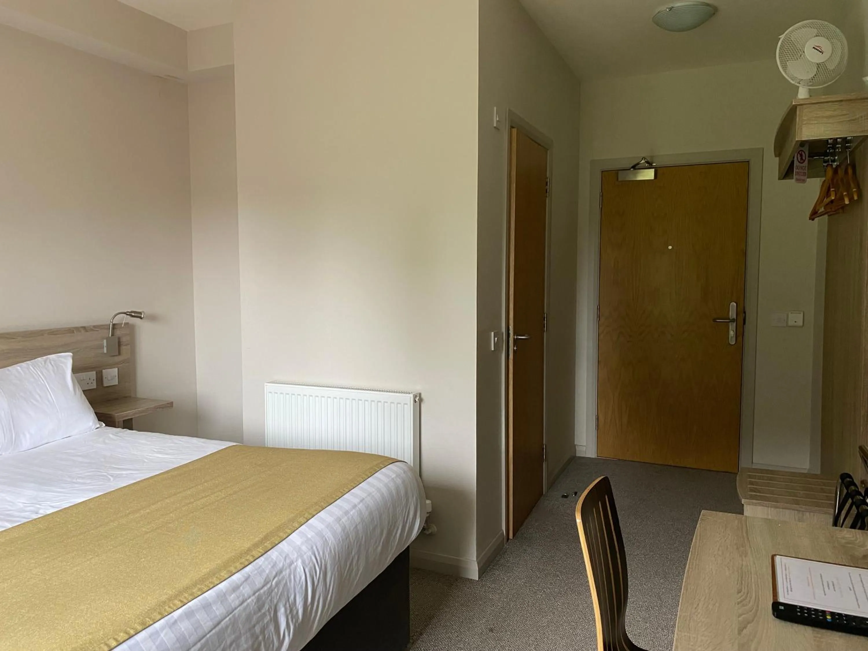 Bed in The Lodge At Perth Racecourse