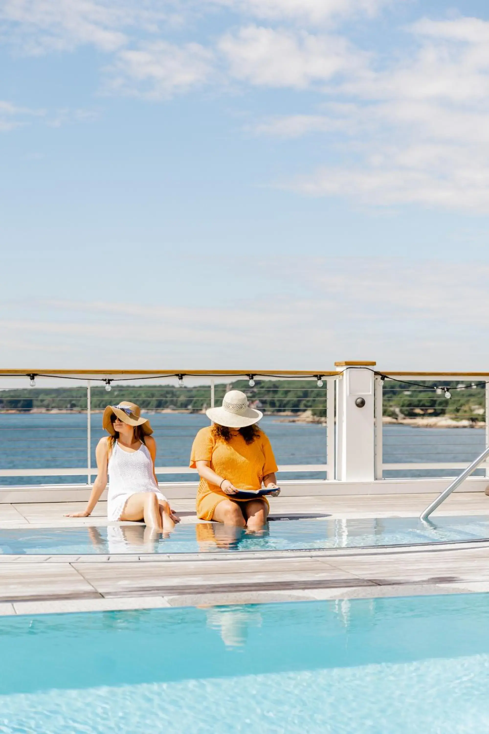 Swimming pool in Beauport Hotel Gloucester Swimming pool in Beauport Hotel Gloucester